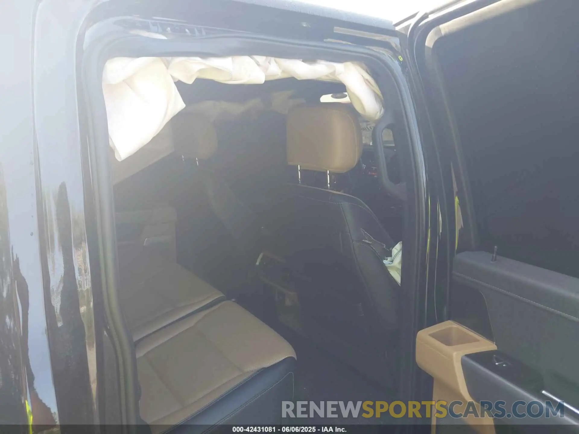 8 Photograph of a damaged car 1FTEW1EP7NFA79459 FORD F-150 2022