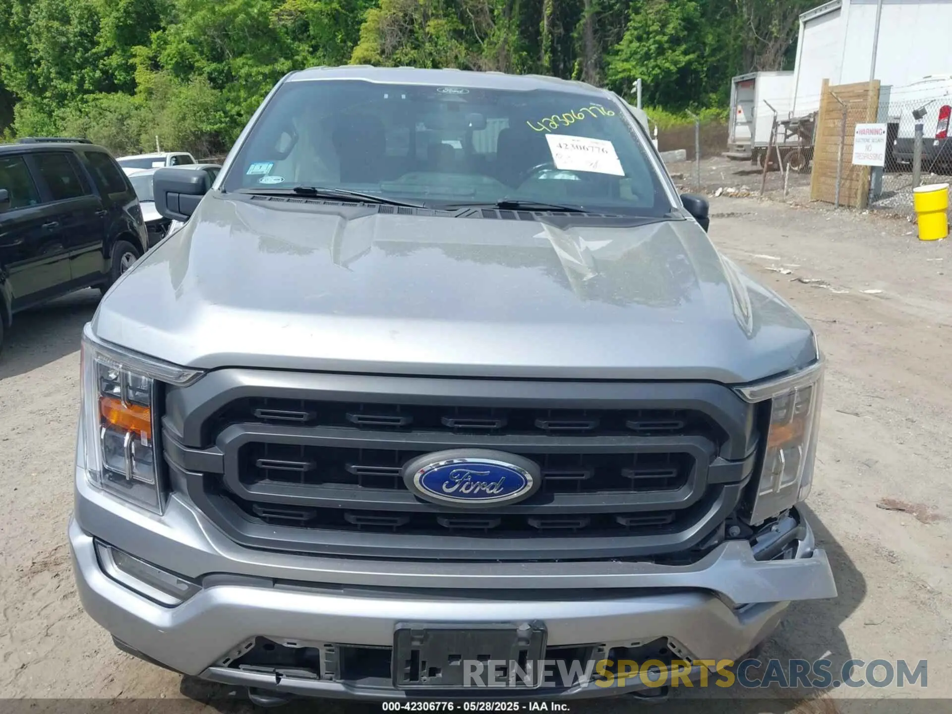 12 Photograph of a damaged car 1FTEW1EP7NKD66288 FORD F-150 2022