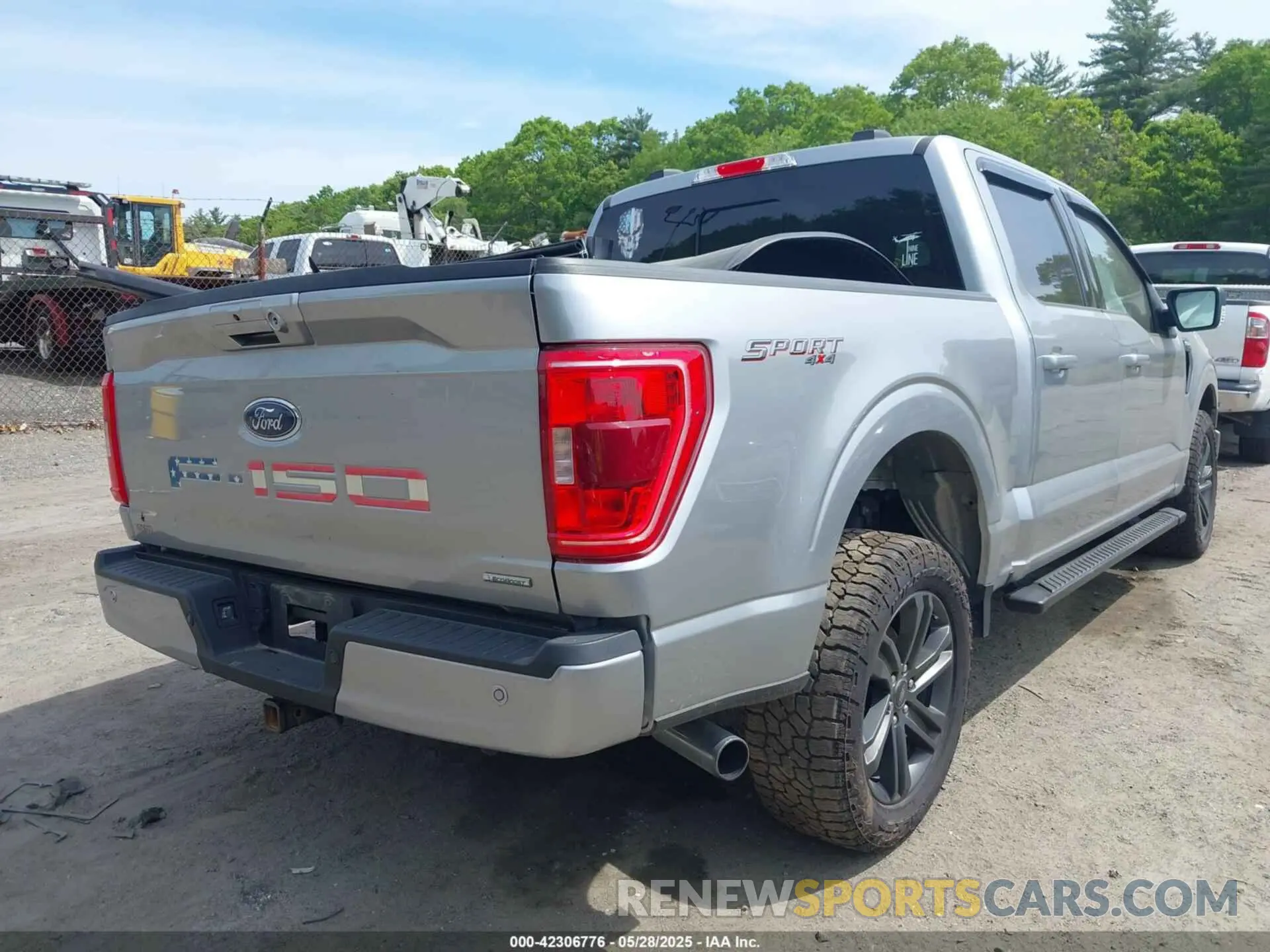 4 Photograph of a damaged car 1FTEW1EP7NKD66288 FORD F-150 2022