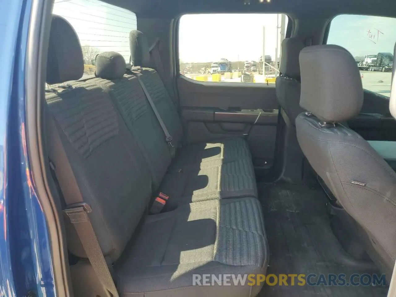 10 Photograph of a damaged car 1FTEW1EP9NFA97042 FORD F-150 2022