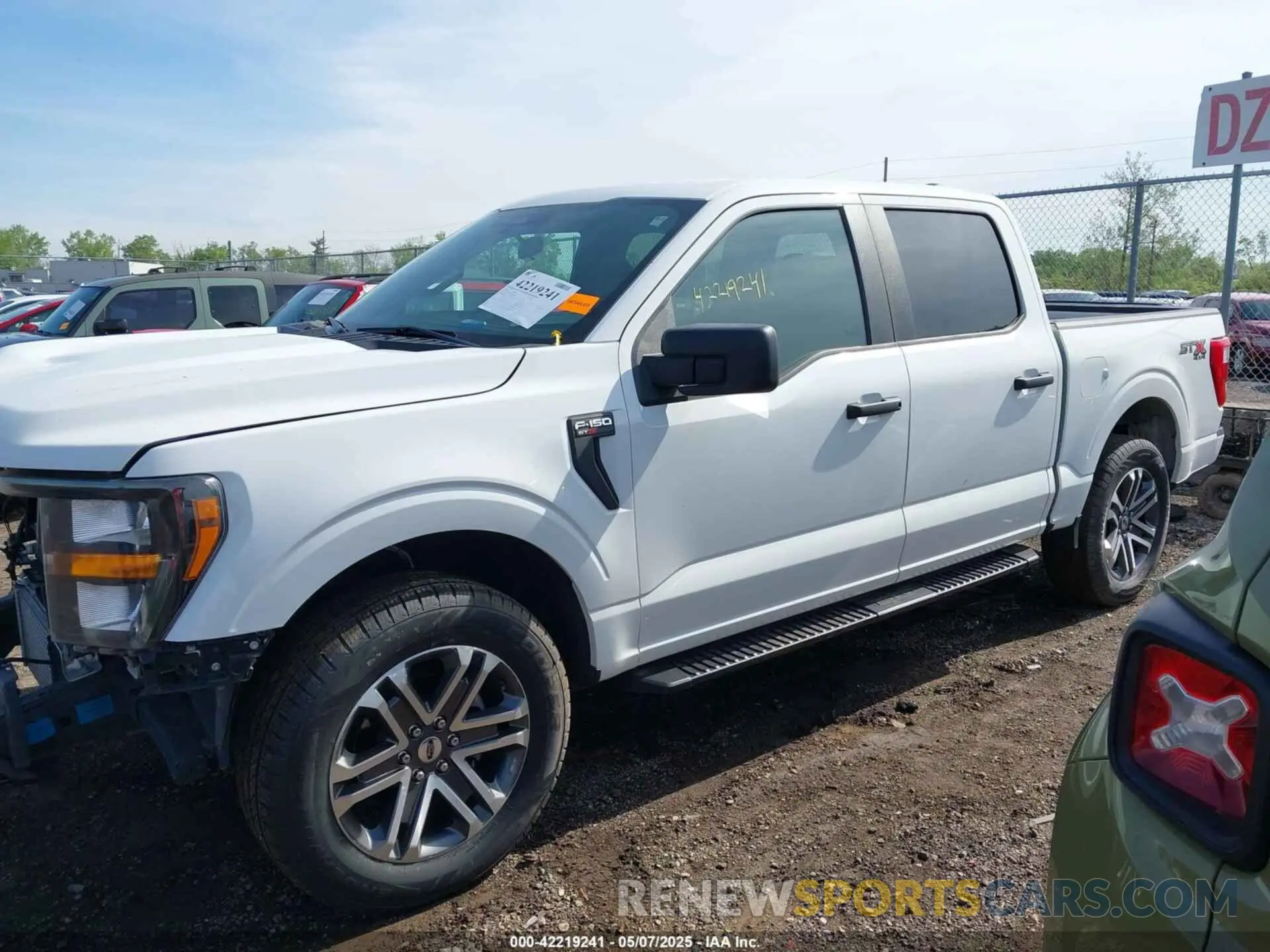 15 Photograph of a damaged car 1FTEW1EPXNFB76977 FORD F-150 2022