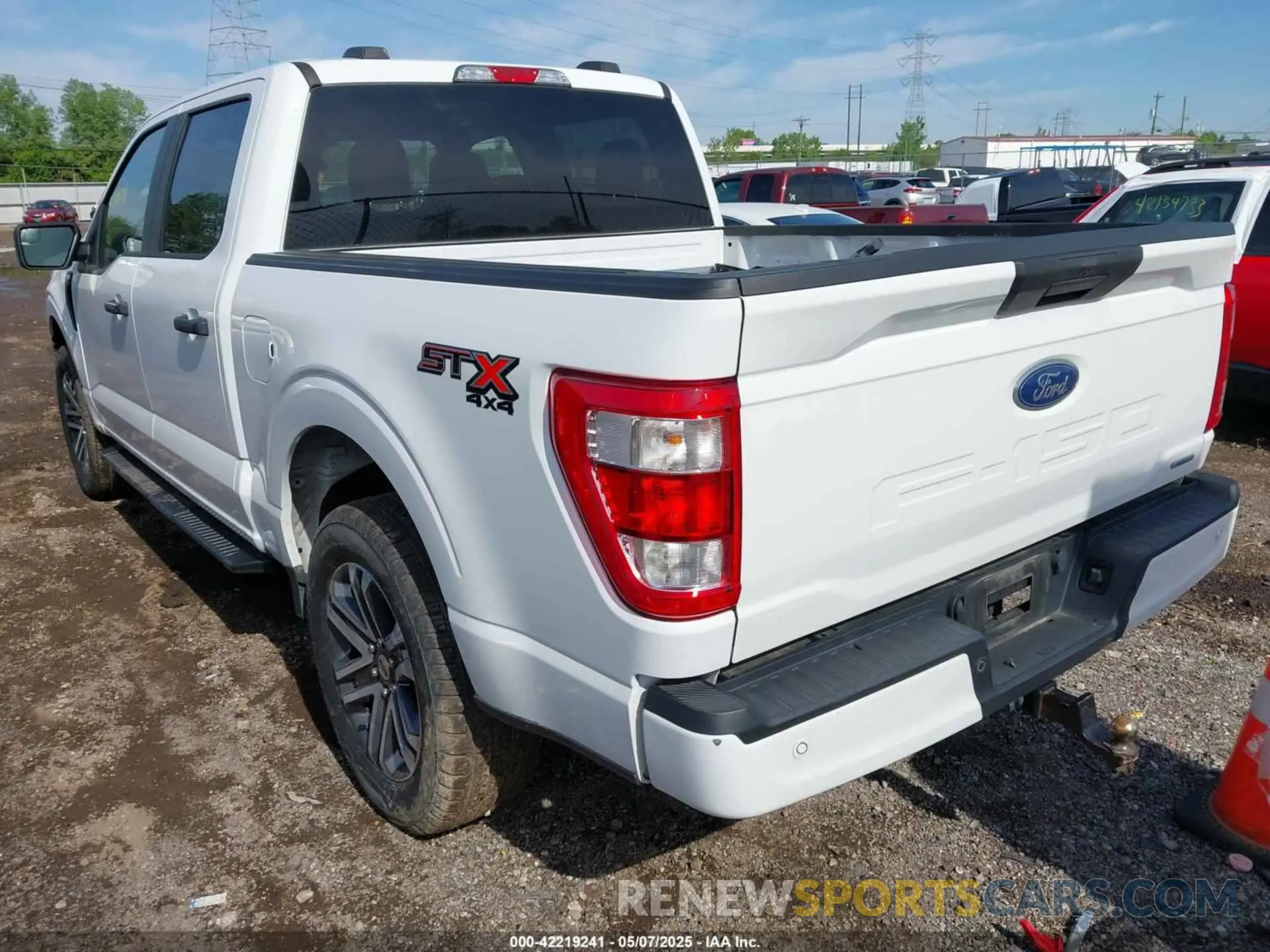 3 Photograph of a damaged car 1FTEW1EPXNFB76977 FORD F-150 2022