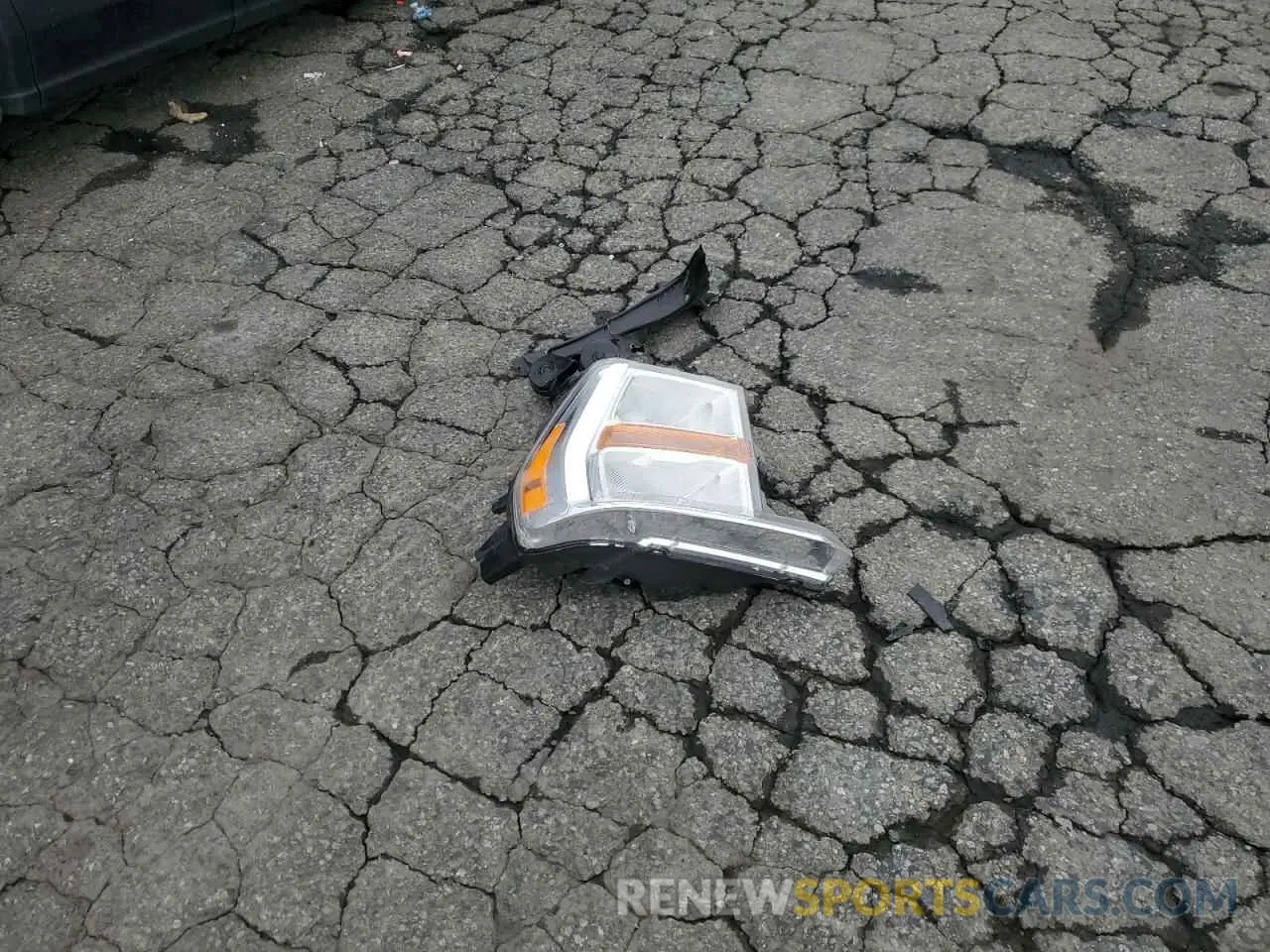 12 Photograph of a damaged car 1FTEX1C81NKD24854 FORD F-150 2022