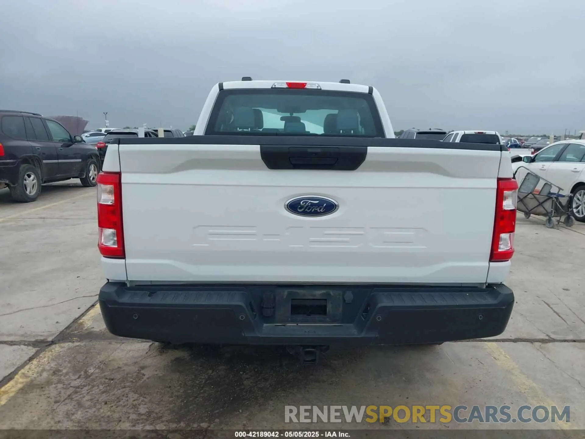 17 Photograph of a damaged car 1FTEX1CB1NKD70793 FORD F-150 2022