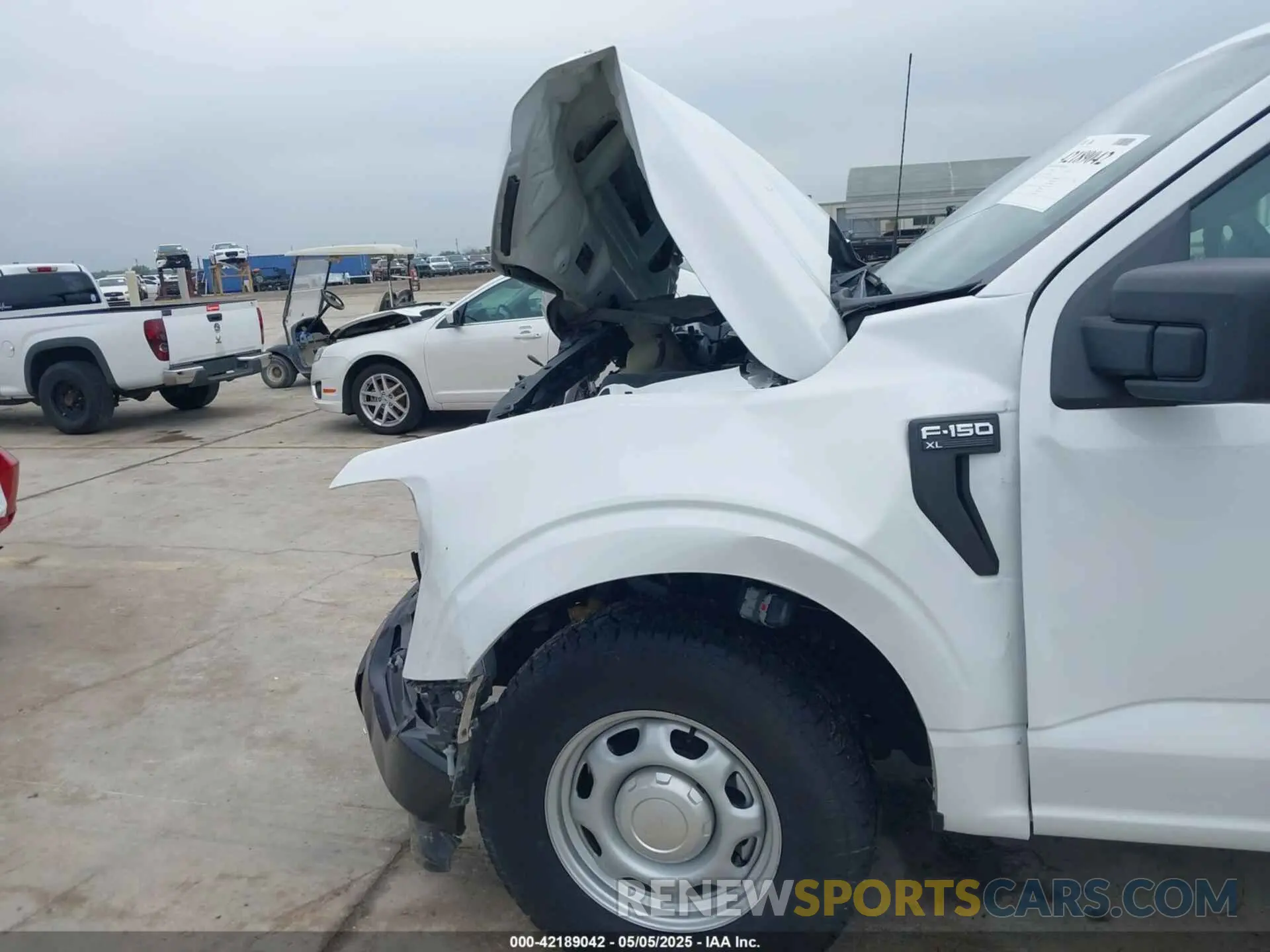 18 Photograph of a damaged car 1FTEX1CB1NKD70793 FORD F-150 2022