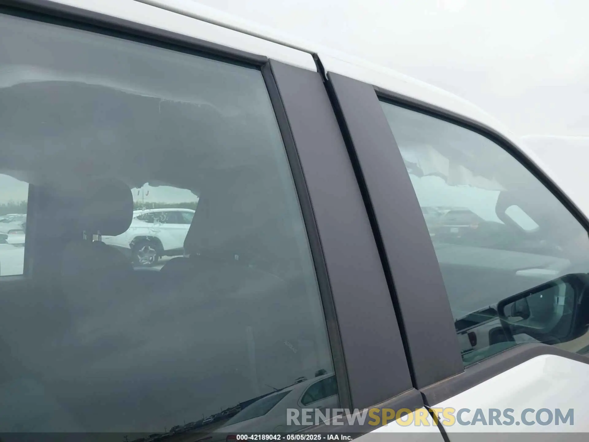 21 Photograph of a damaged car 1FTEX1CB1NKD70793 FORD F-150 2022