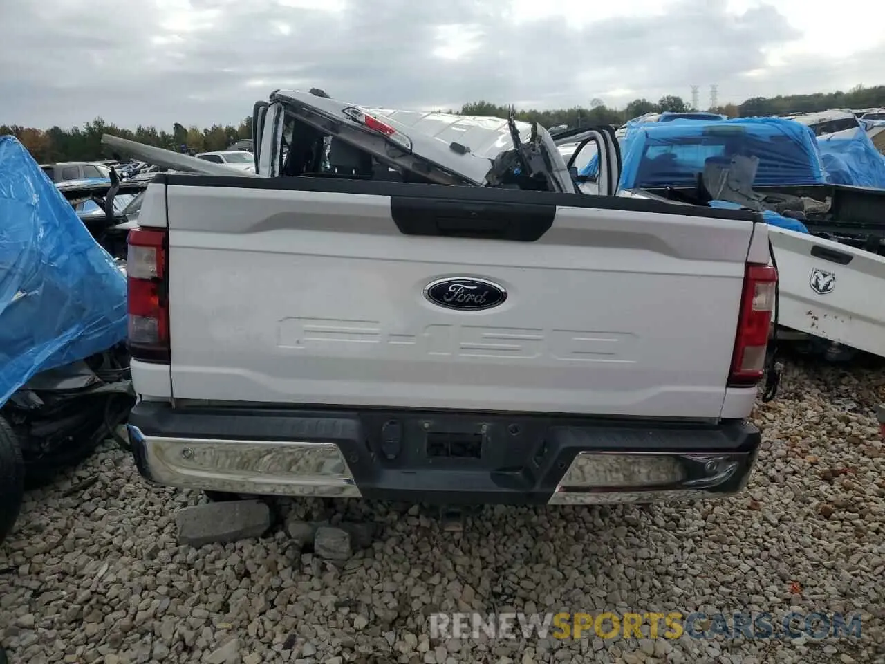 6 Photograph of a damaged car 1FTEX1CB7NKD00621 FORD F-150 2022