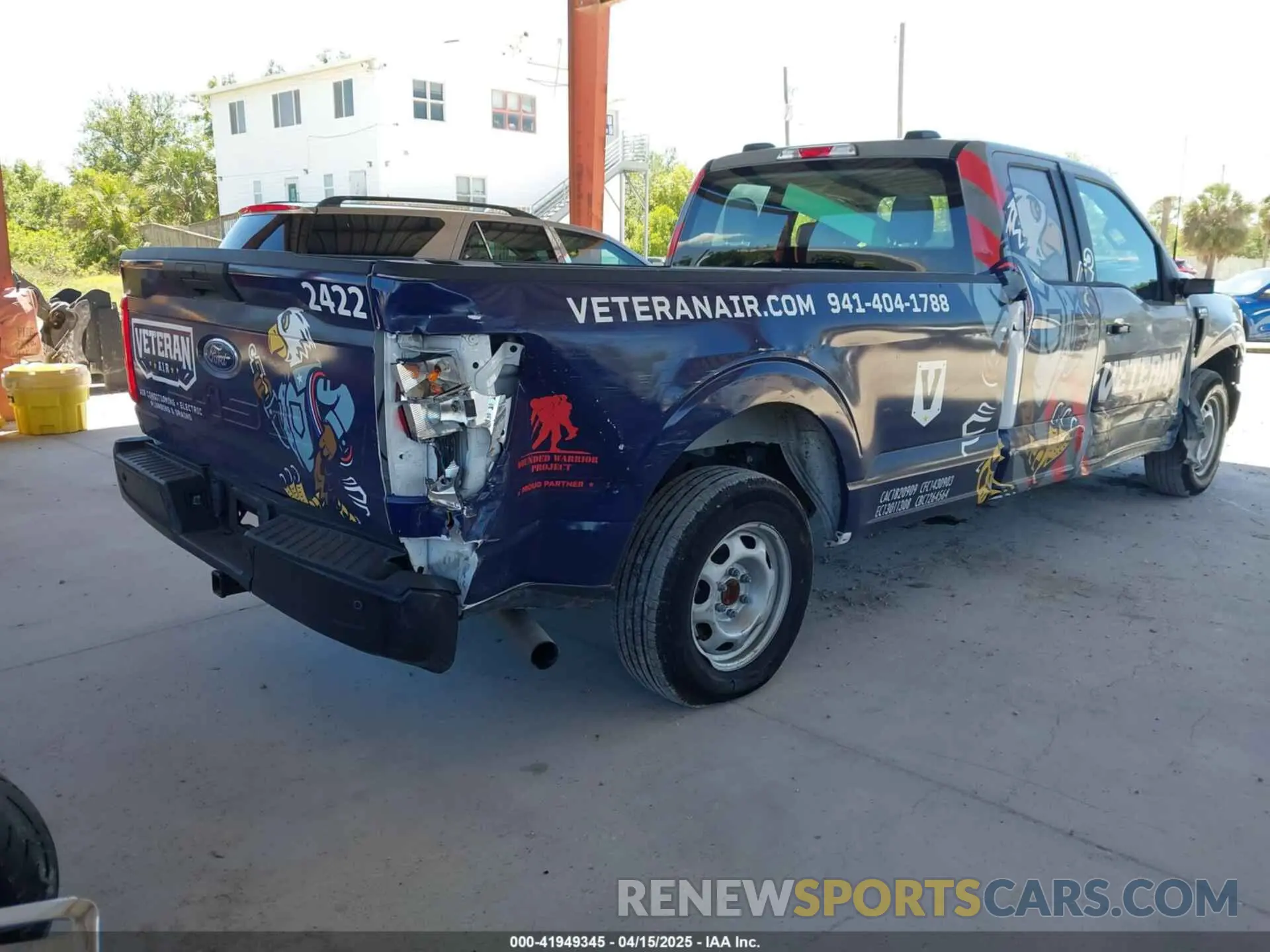 4 Photograph of a damaged car 1FTEX1CP1NKD27602 FORD F-150 2022
