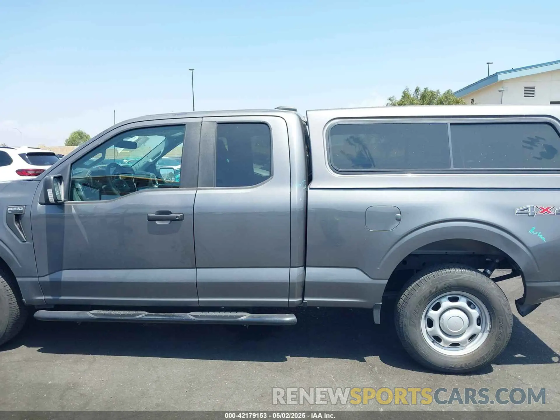 15 Photograph of a damaged car 1FTEX1EP3NKE22465 FORD F-150 2022