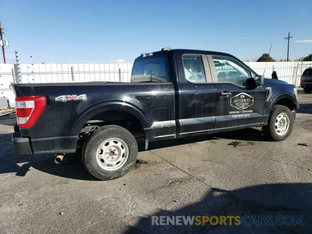 3 Photograph of a damaged car 1FTEX1EP4NKE30915 FORD F-150 2022