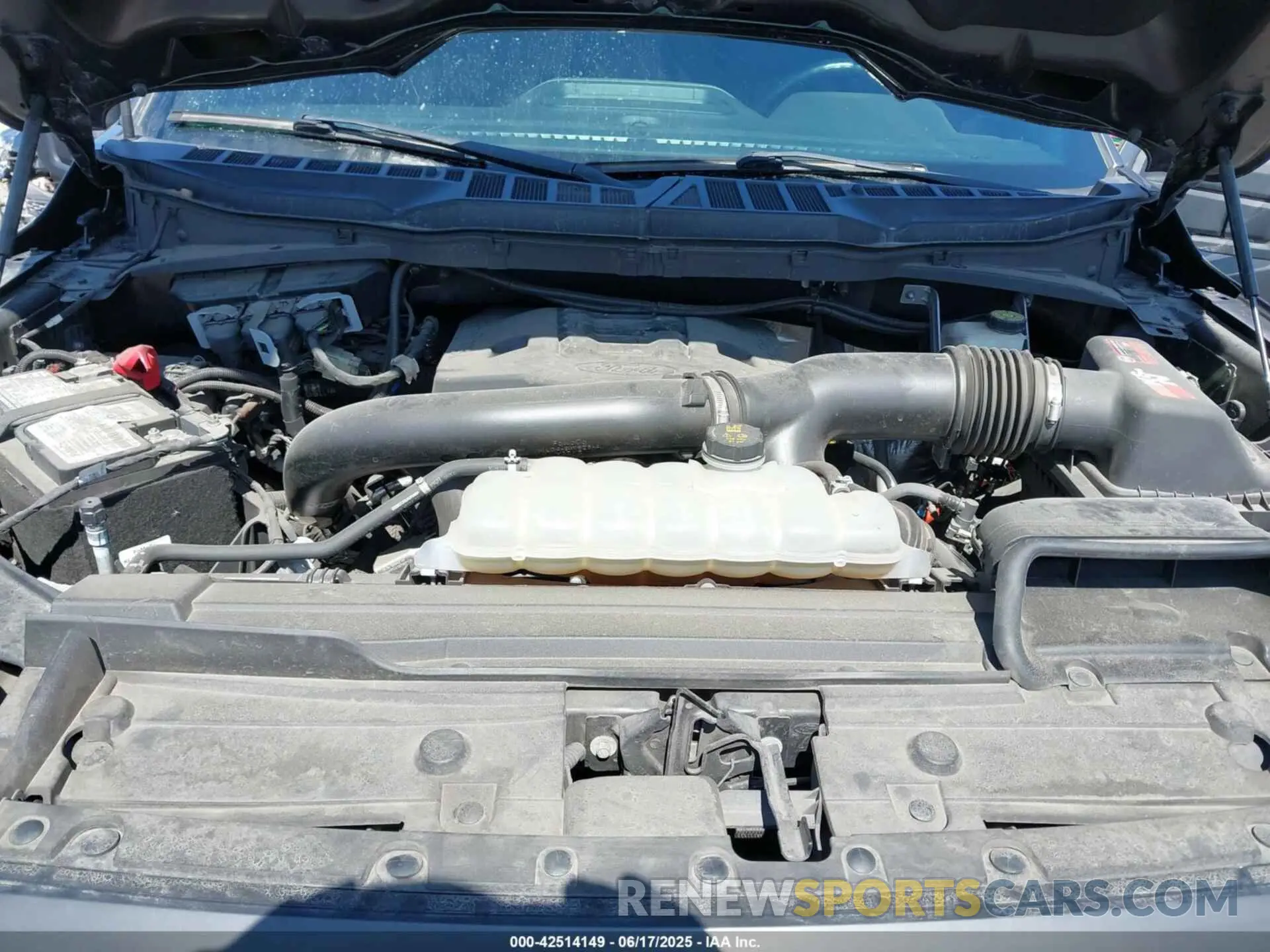10 Photograph of a damaged car 1FTFW1C87NFA29516 FORD F-150 2022