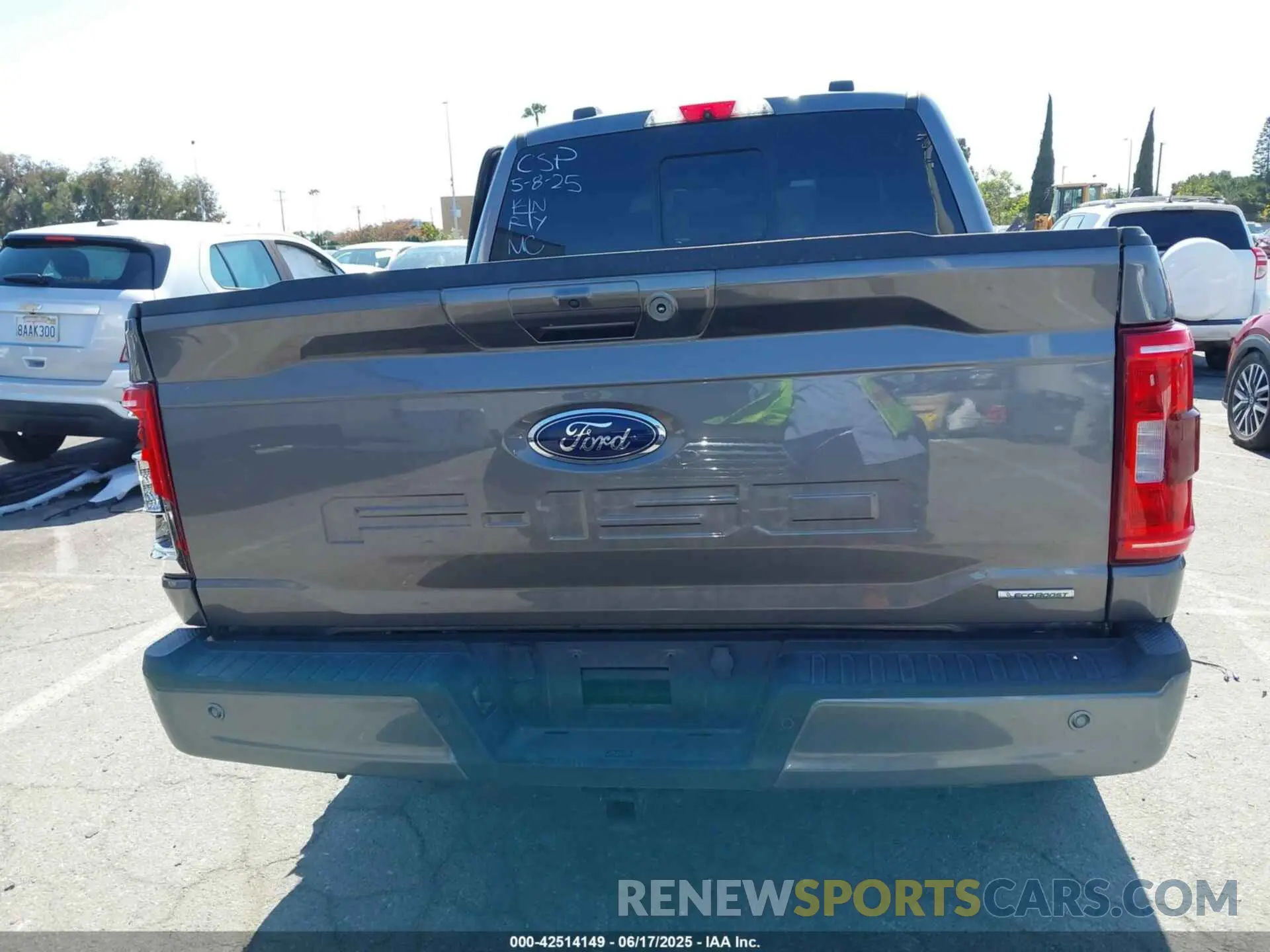 16 Photograph of a damaged car 1FTFW1C87NFA29516 FORD F-150 2022