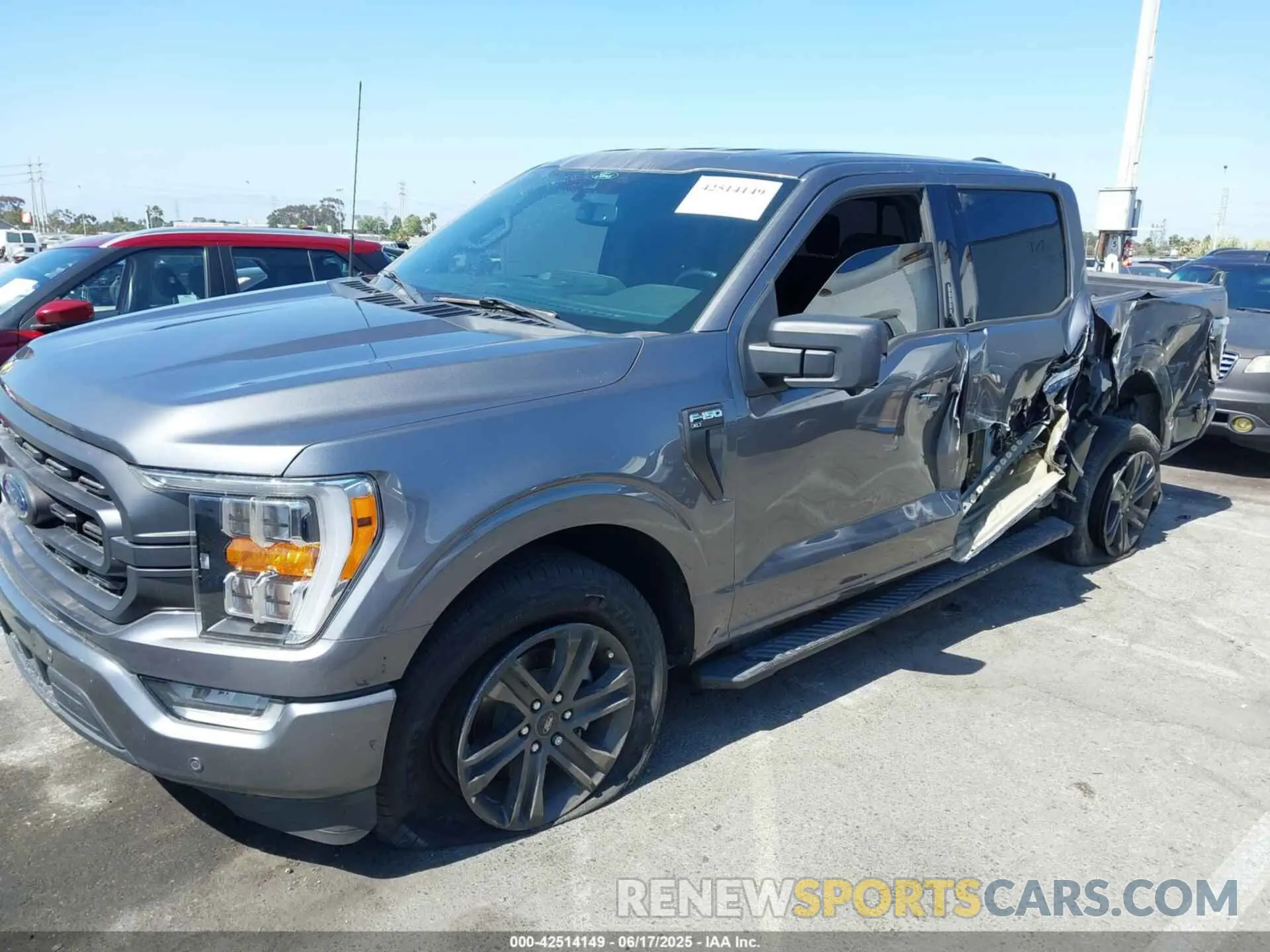 2 Photograph of a damaged car 1FTFW1C87NFA29516 FORD F-150 2022