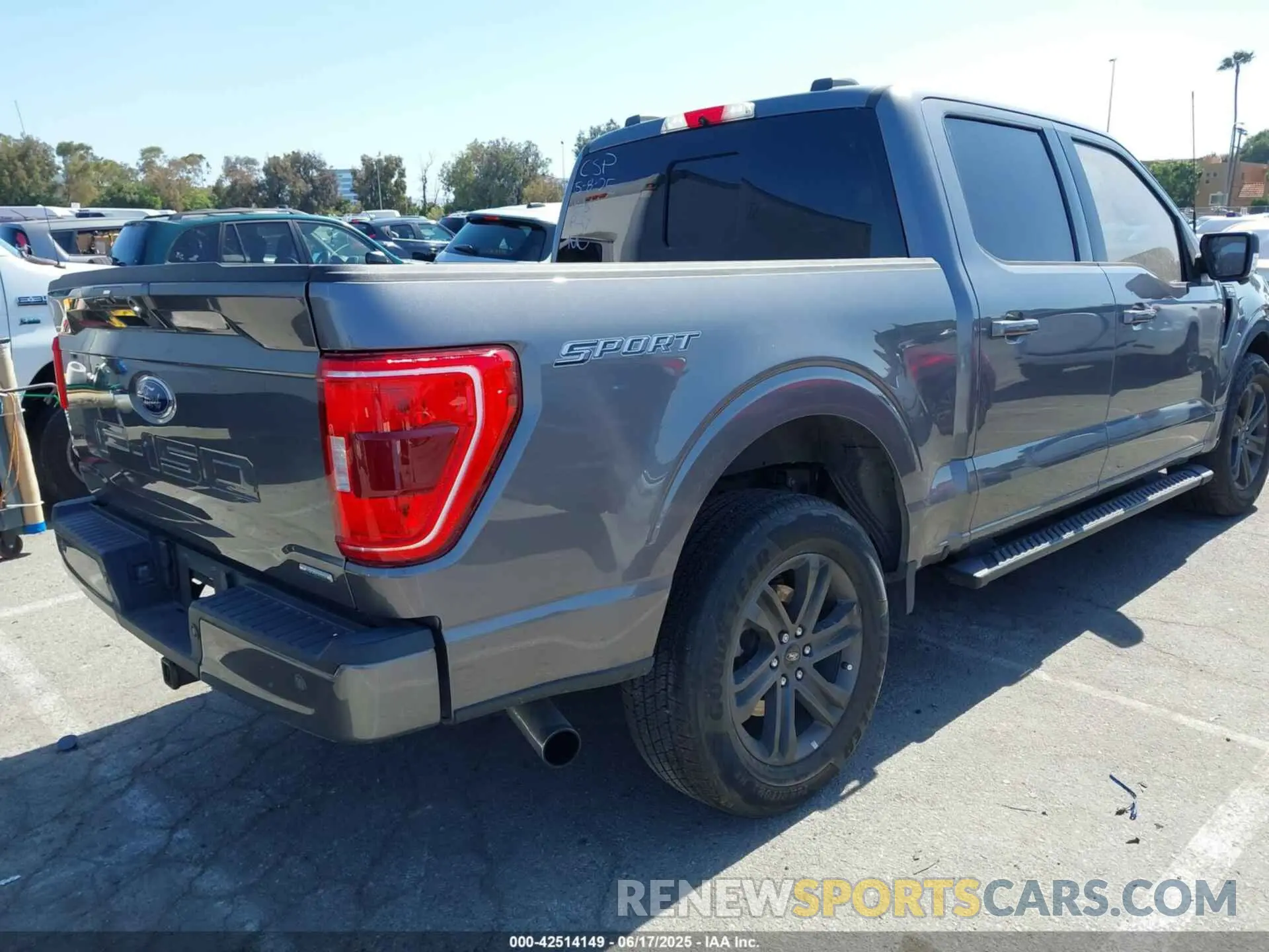 4 Photograph of a damaged car 1FTFW1C87NFA29516 FORD F-150 2022