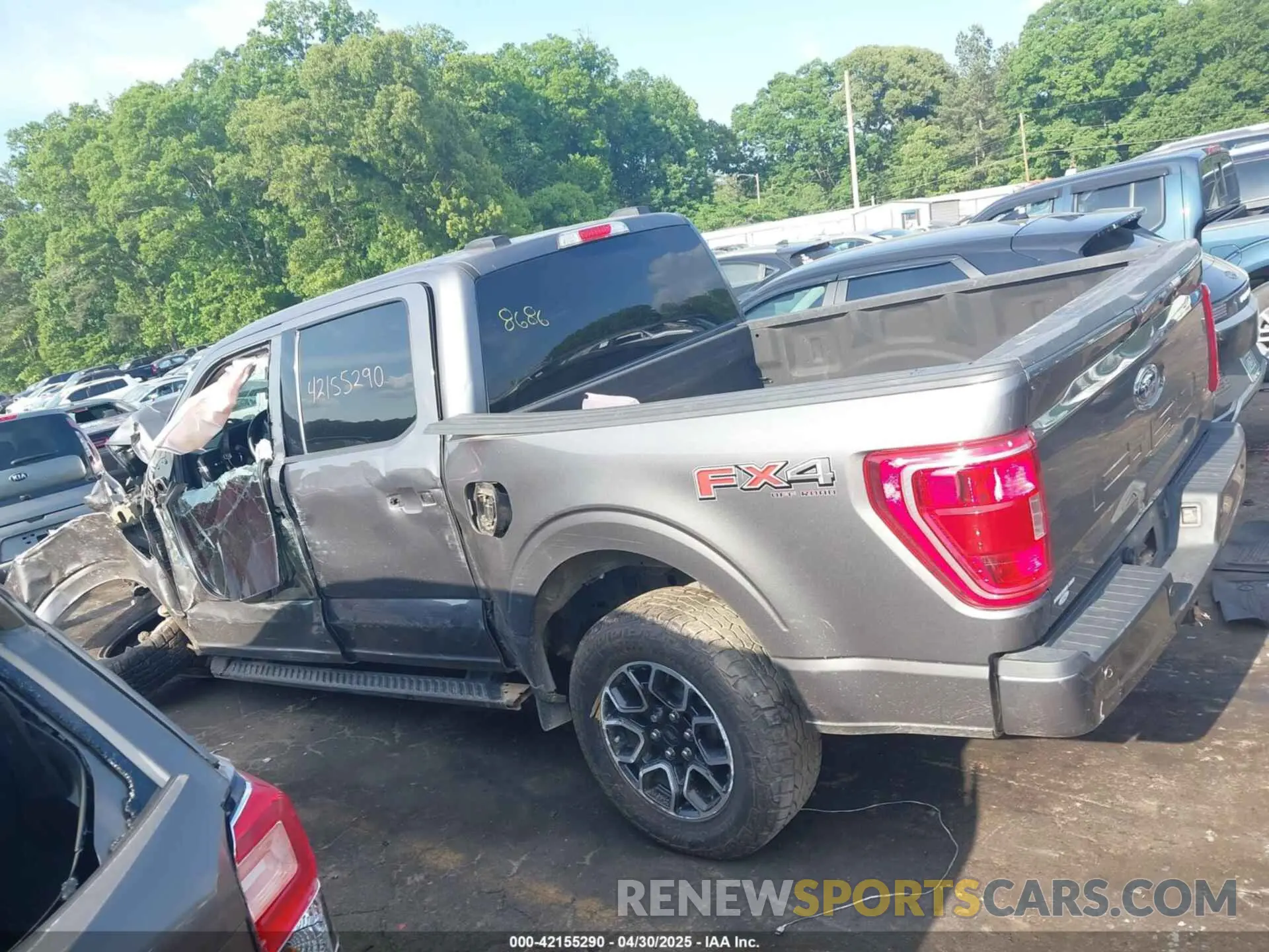 13 Photograph of a damaged car 1FTFW1E50NKE88686 FORD F-150 2022