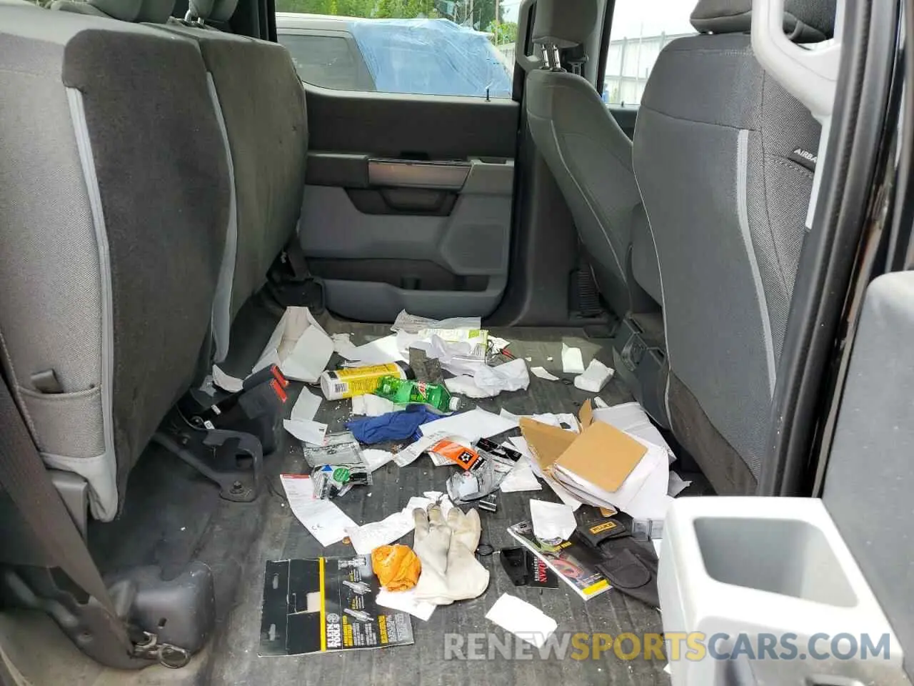 10 Photograph of a damaged car 1FTFW1E51NFA04887 FORD F-150 2022