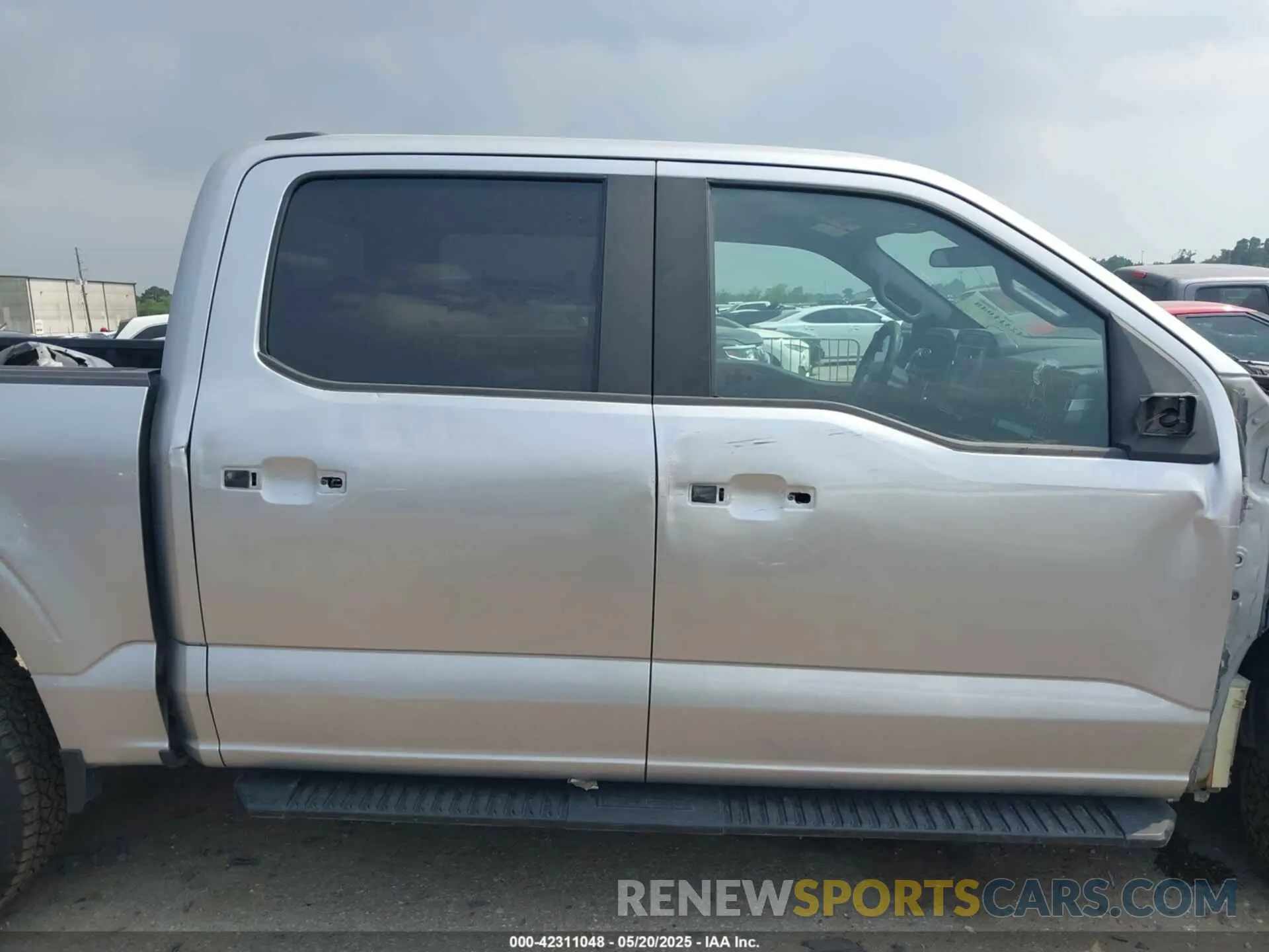 13 Photograph of a damaged car 1FTFW1E52NFA73233 FORD F-150 2022