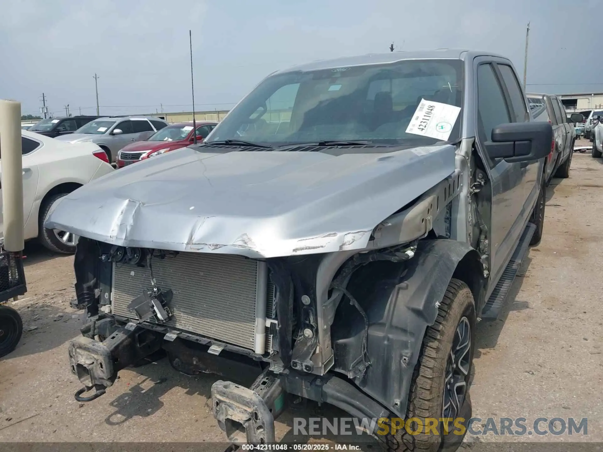 2 Photograph of a damaged car 1FTFW1E52NFA73233 FORD F-150 2022