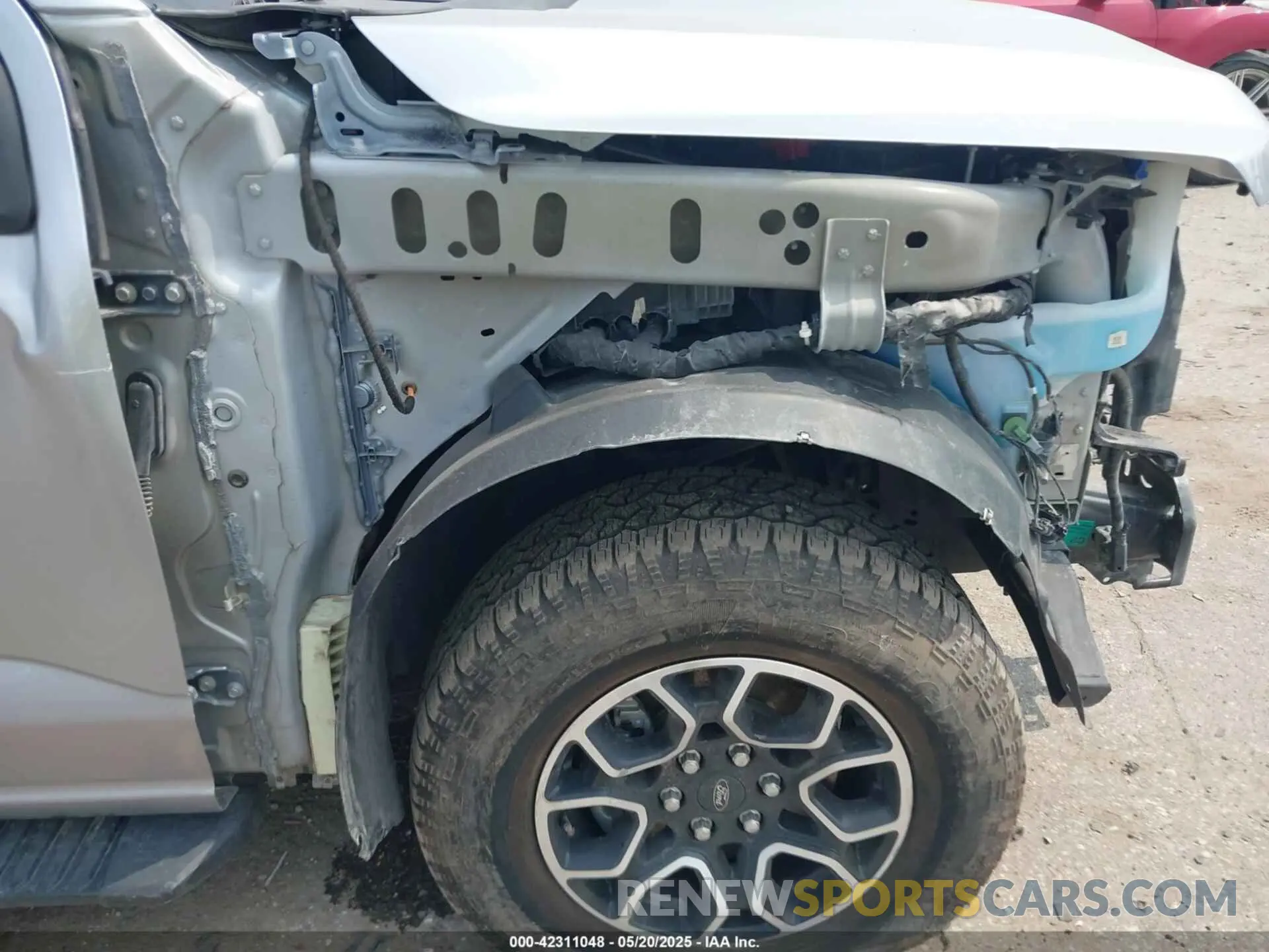 6 Photograph of a damaged car 1FTFW1E52NFA73233 FORD F-150 2022