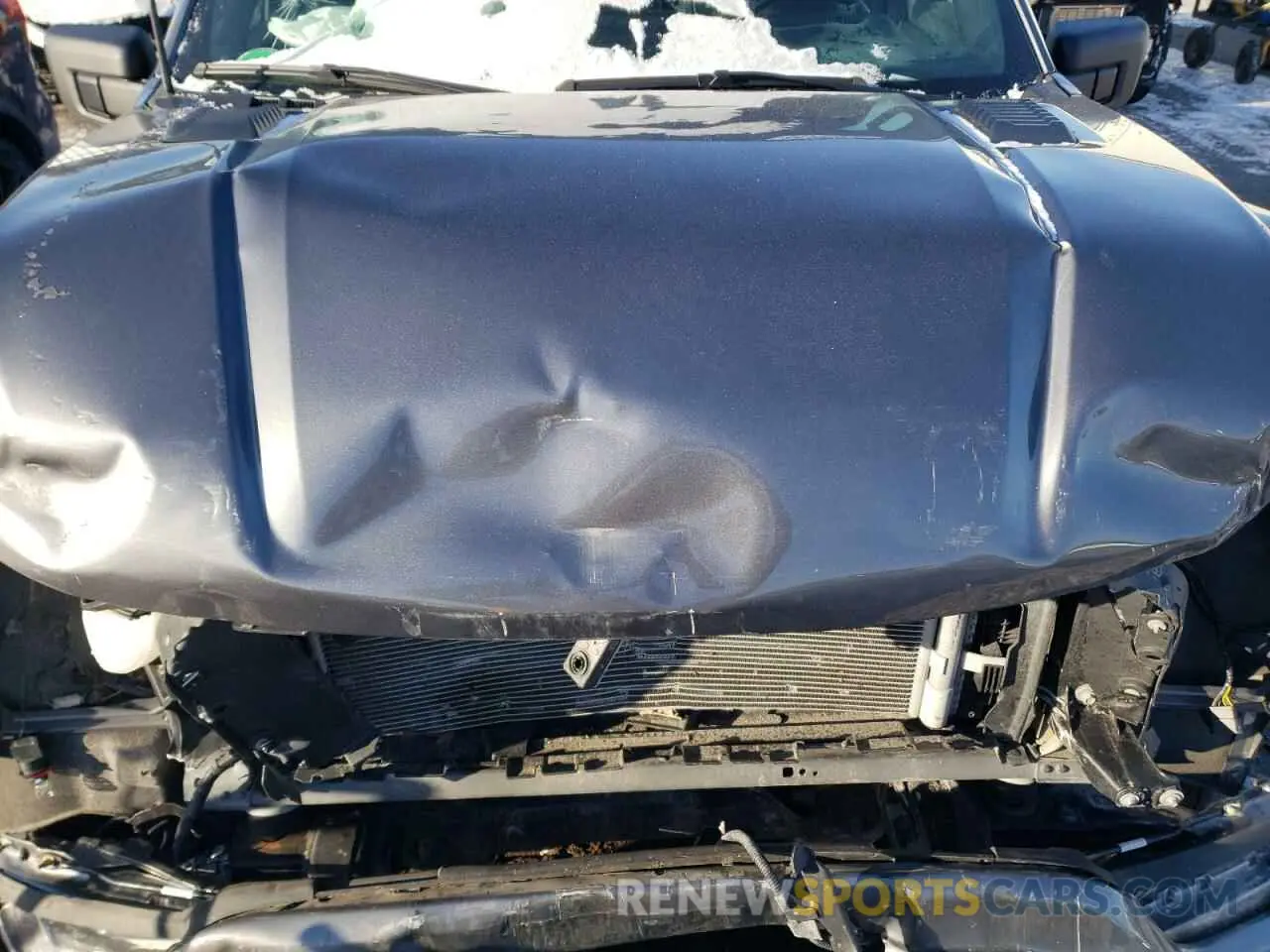 11 Photograph of a damaged car 1FTFW1E52NFB96983 FORD F-150 2022