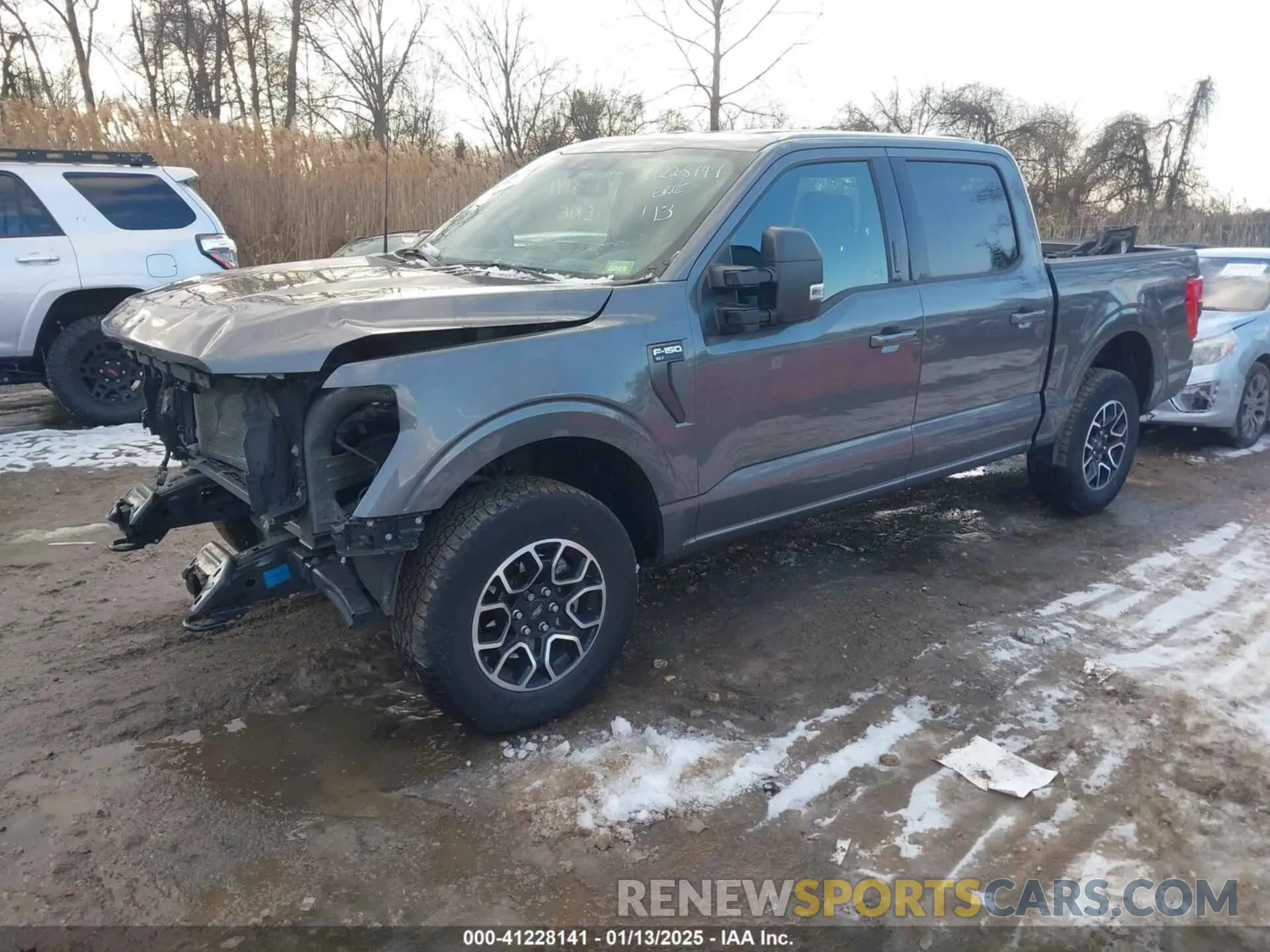 2 Photograph of a damaged car 1FTFW1E52NKD18684 FORD F-150 2022