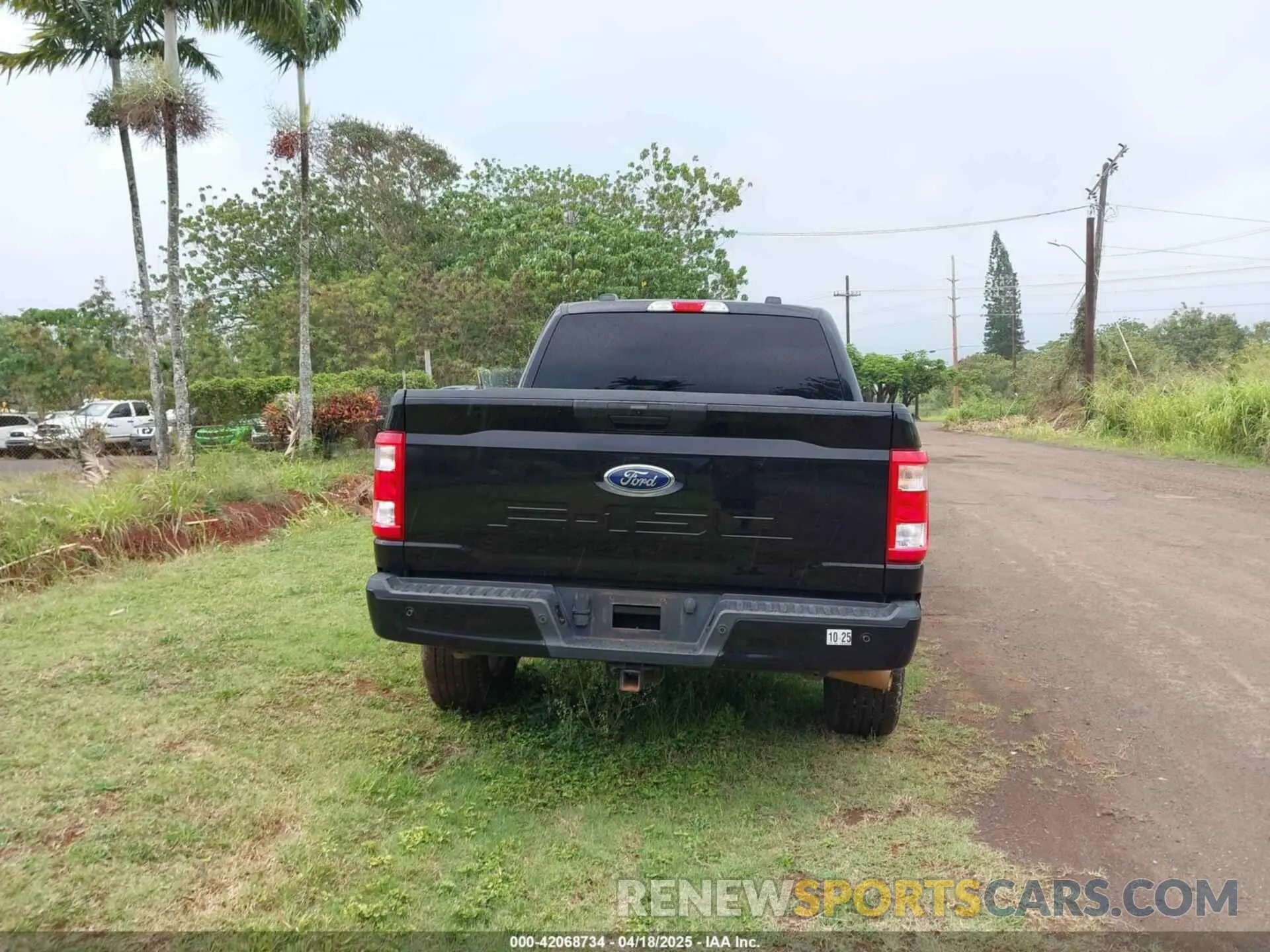 16 Photograph of a damaged car 1FTFW1E52NKD42015 FORD F-150 2022