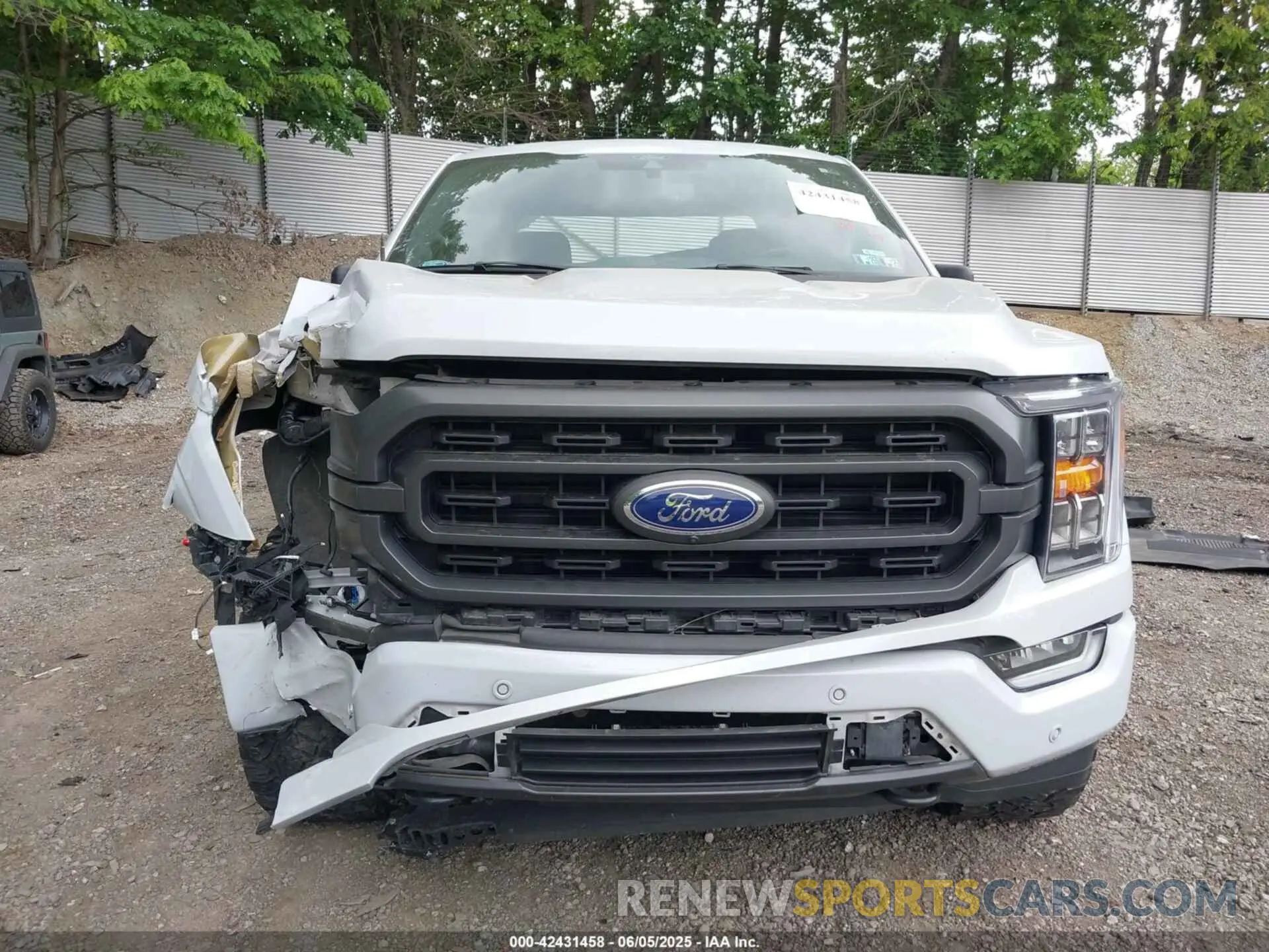12 Photograph of a damaged car 1FTFW1E52NKD85186 FORD F-150 2022