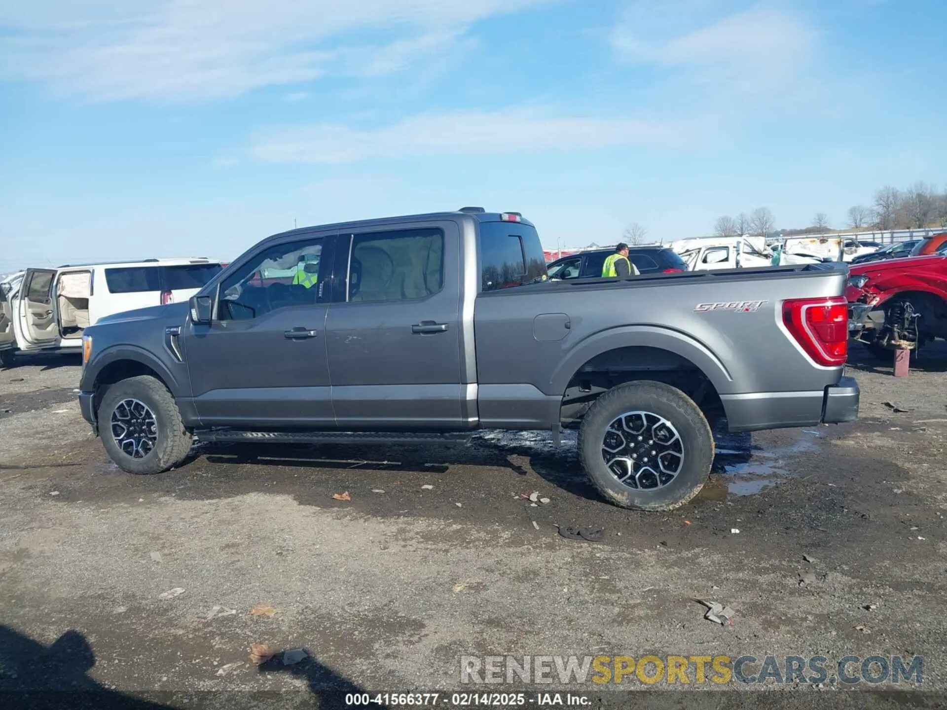 14 Photograph of a damaged car 1FTFW1E52NKE76023 FORD F-150 2022