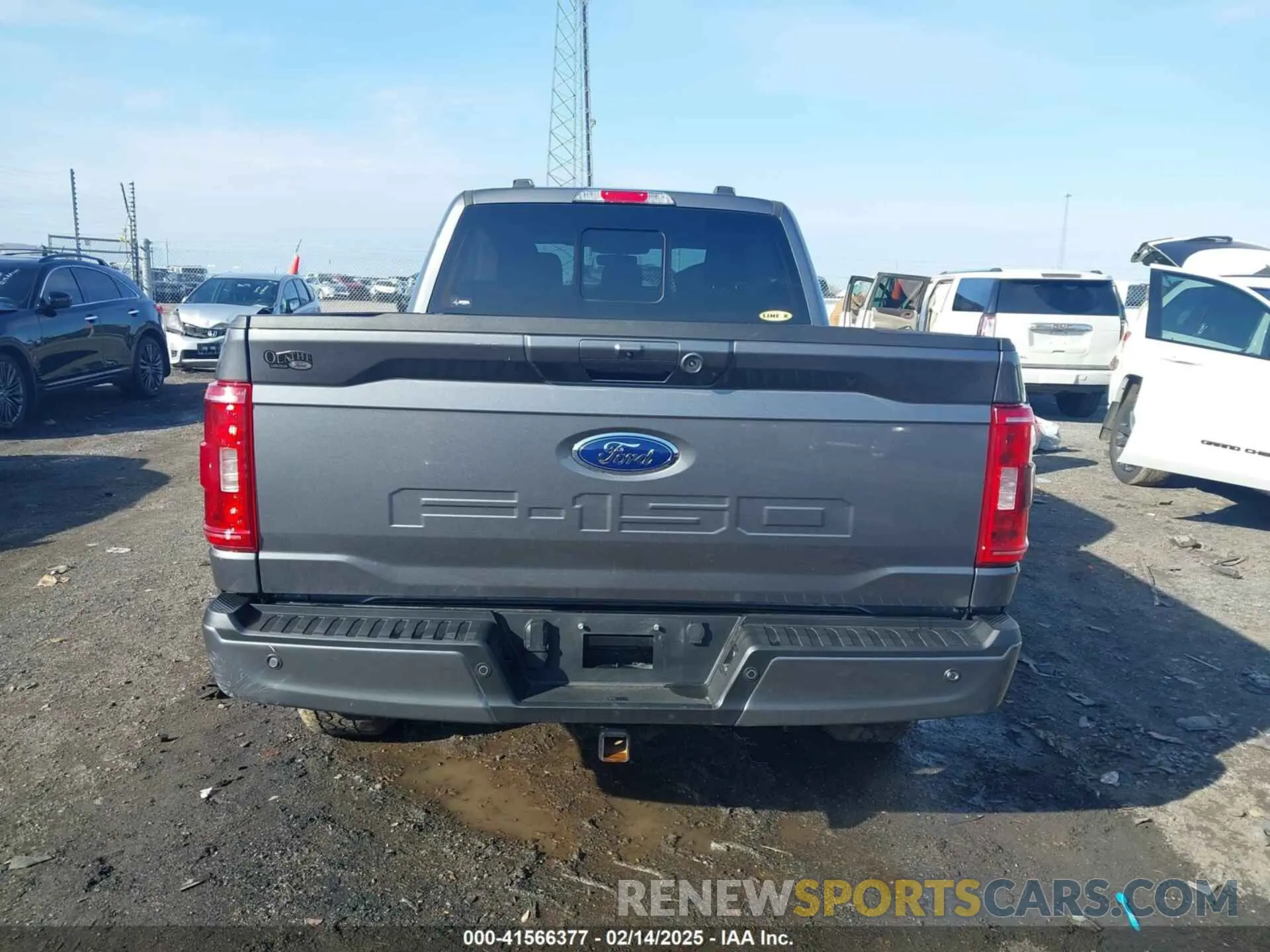 16 Photograph of a damaged car 1FTFW1E52NKE76023 FORD F-150 2022