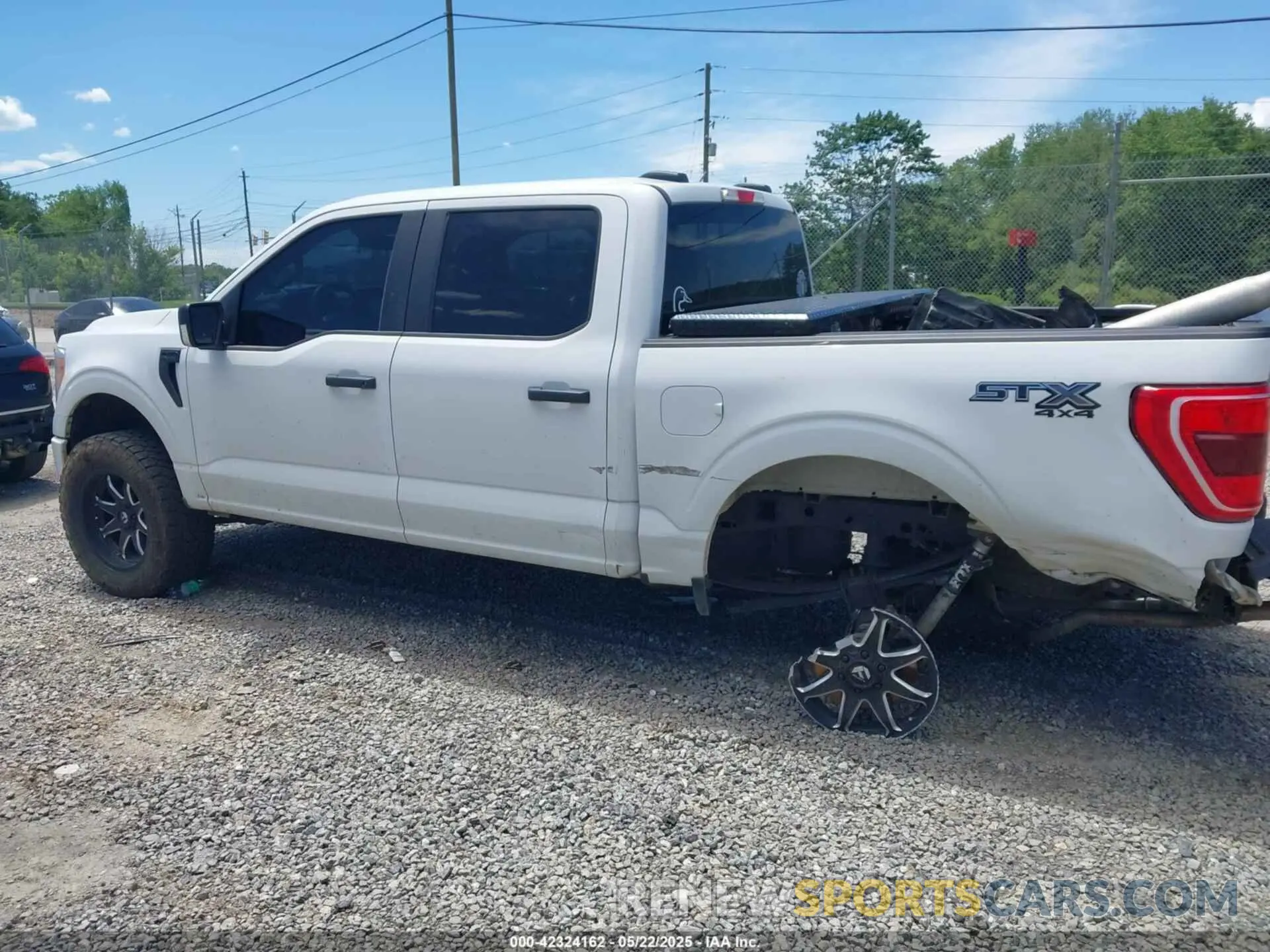 14 Photograph of a damaged car 1FTFW1E53NFA59972 FORD F-150 2022
