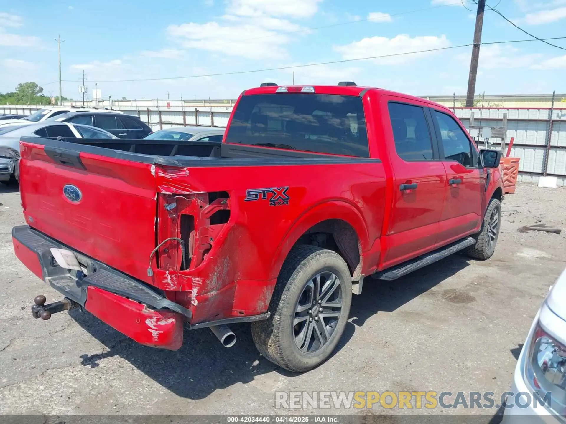 4 Photograph of a damaged car 1FTFW1E53NKF24032 FORD F-150 2022