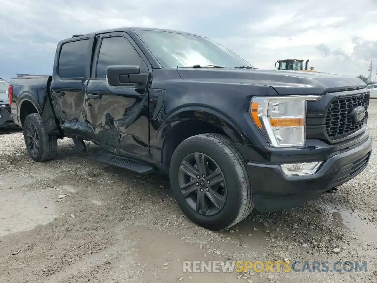 4 Photograph of a damaged car 1FTFW1E54NFB79232 FORD F-150 2022