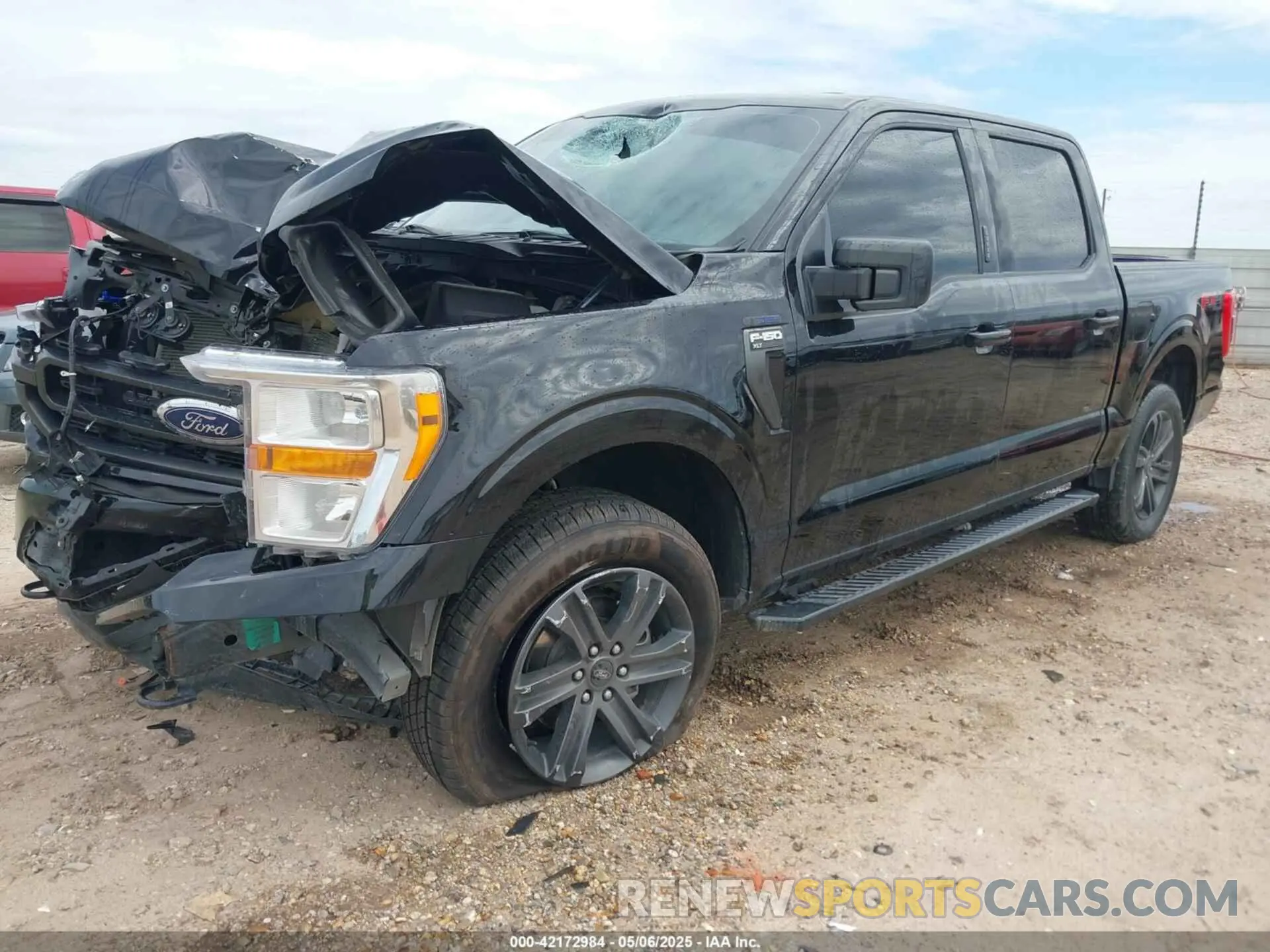 2 Photograph of a damaged car 1FTFW1E54NKD48785 FORD F-150 2022