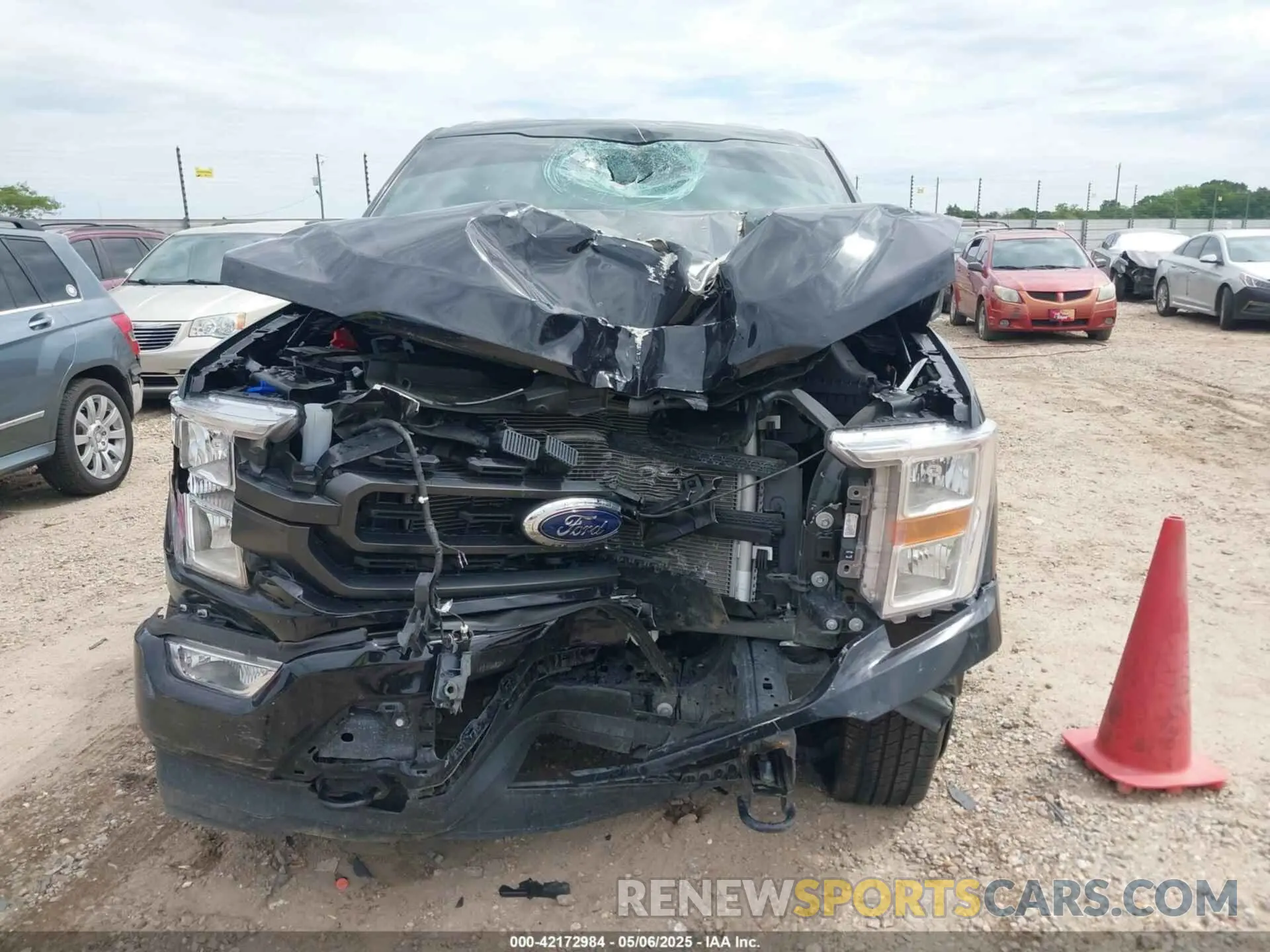 6 Photograph of a damaged car 1FTFW1E54NKD48785 FORD F-150 2022
