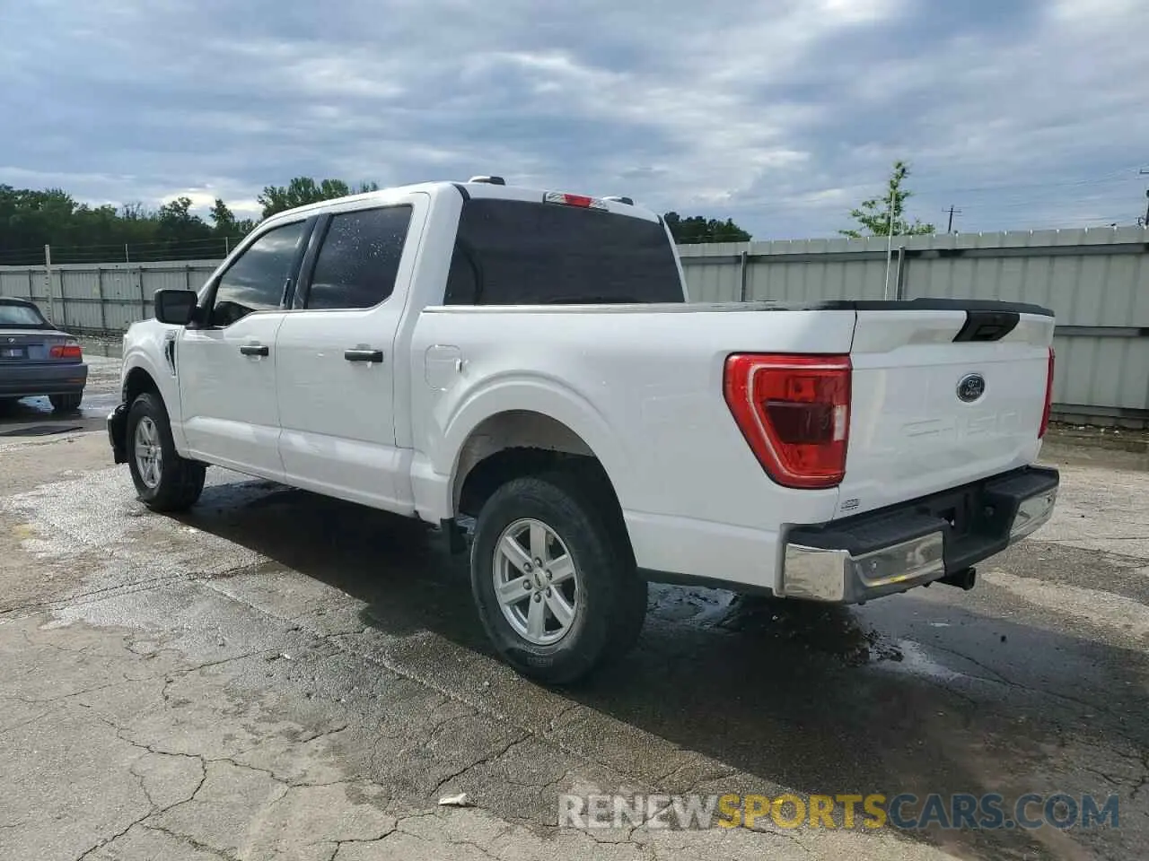 2 Photograph of a damaged car 1FTFW1E54NKD58698 FORD F-150 2022