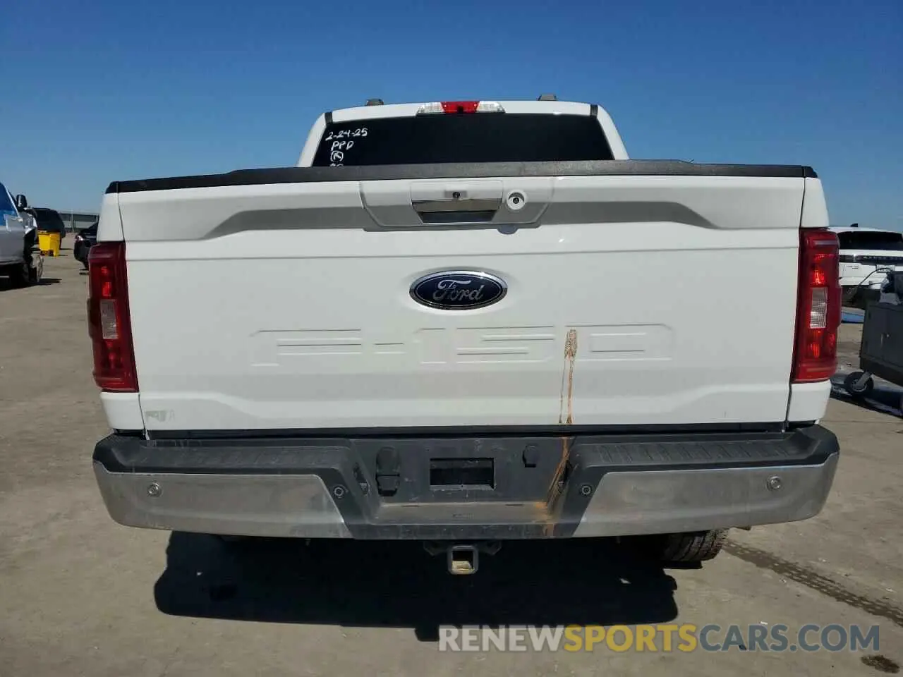 6 Photograph of a damaged car 1FTFW1E56NFB59886 FORD F-150 2022