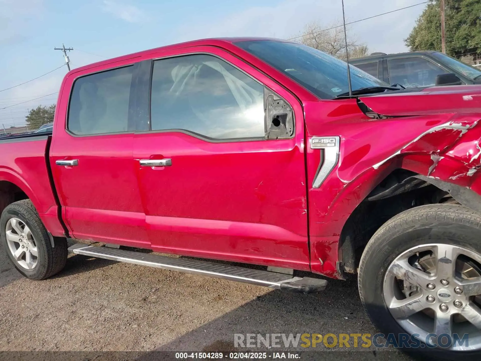 14 Photograph of a damaged car 1FTFW1E56NKD21104 FORD F-150 2022
