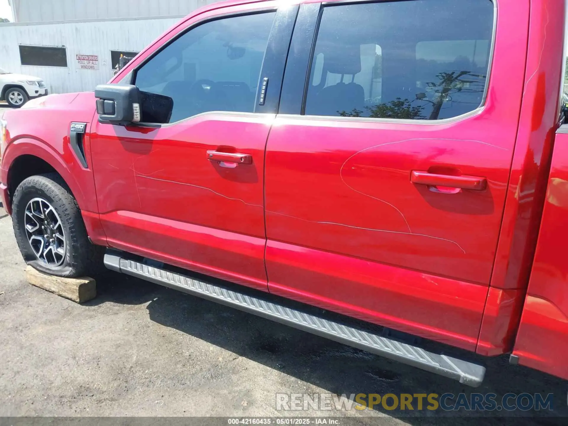 17 Photograph of a damaged car 1FTFW1E56NKE44269 FORD F-150 2022