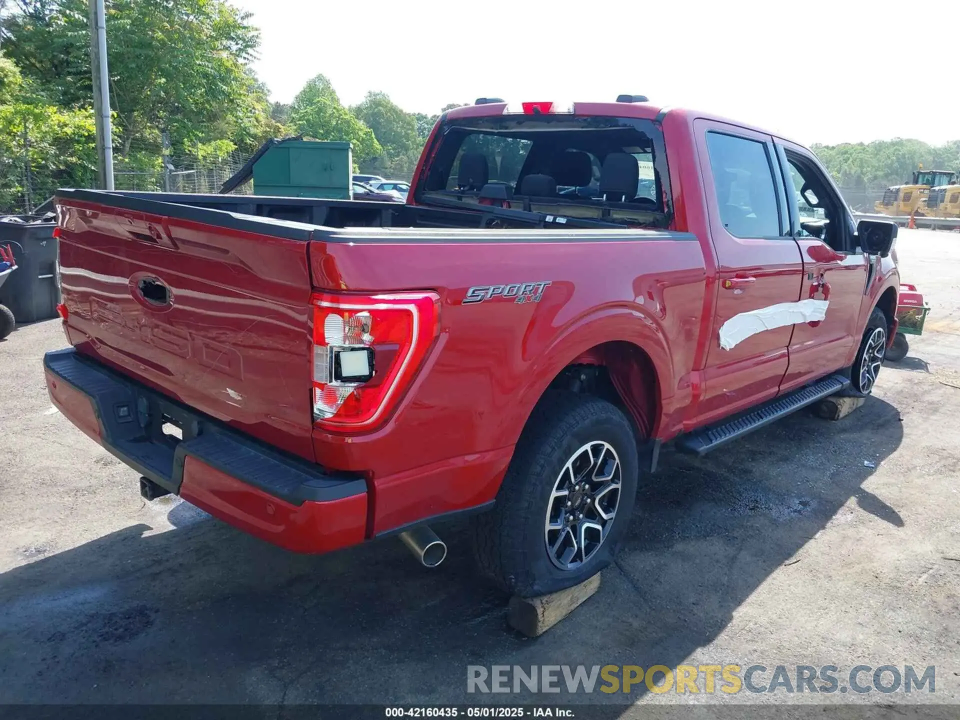 4 Photograph of a damaged car 1FTFW1E56NKE44269 FORD F-150 2022