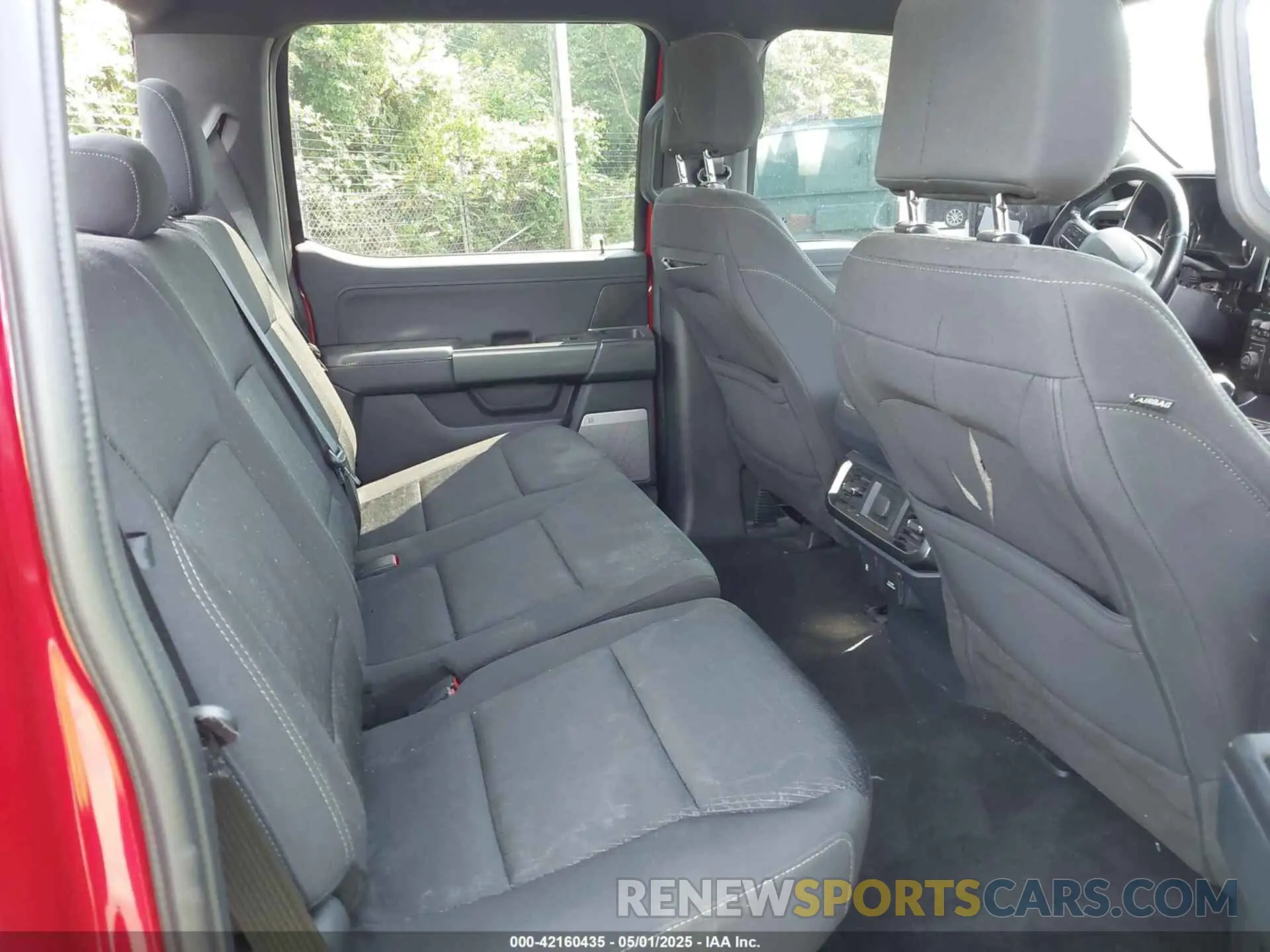 8 Photograph of a damaged car 1FTFW1E56NKE44269 FORD F-150 2022