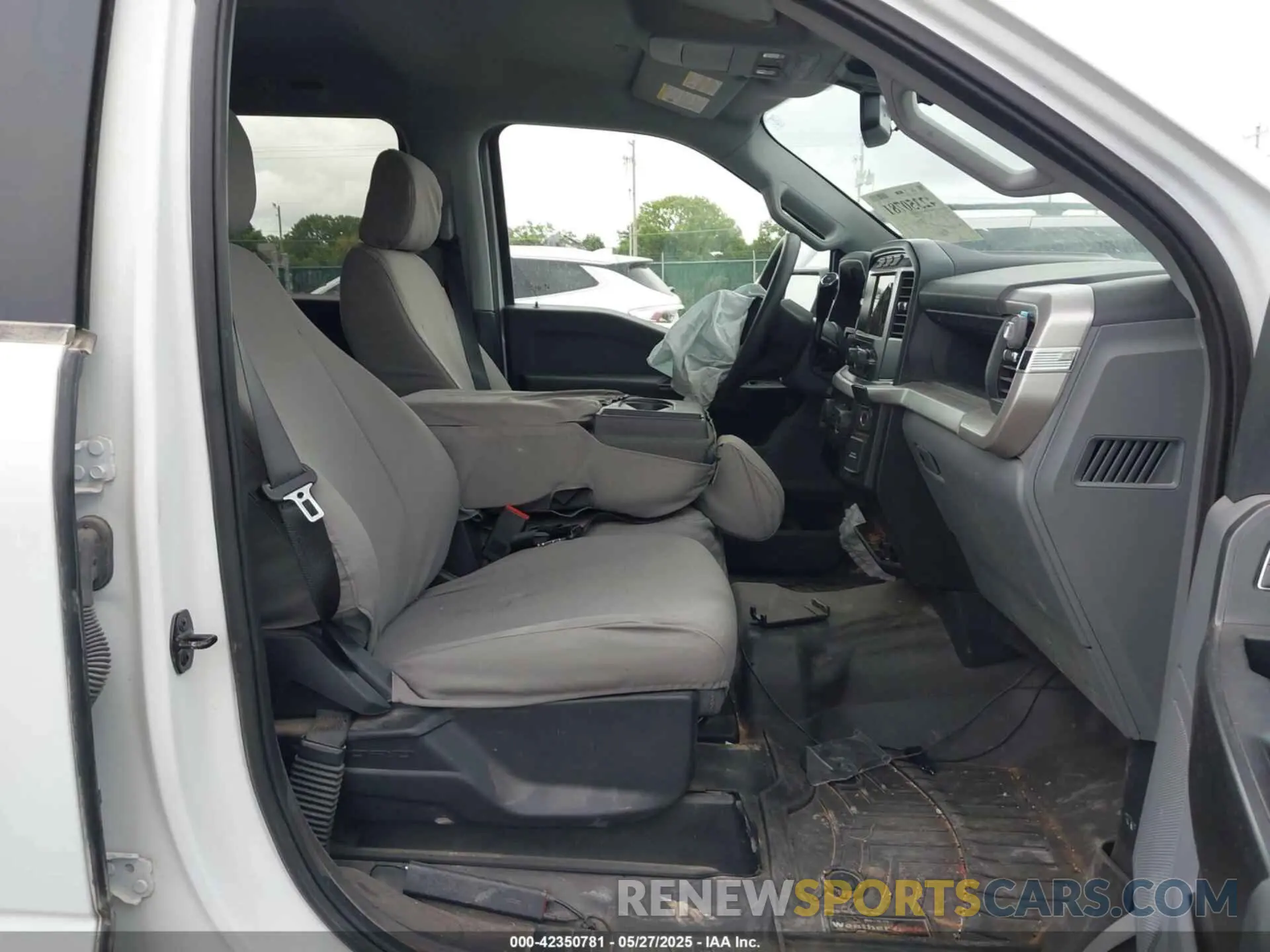 5 Photograph of a damaged car 1FTFW1E56NKE55451 FORD F-150 2022