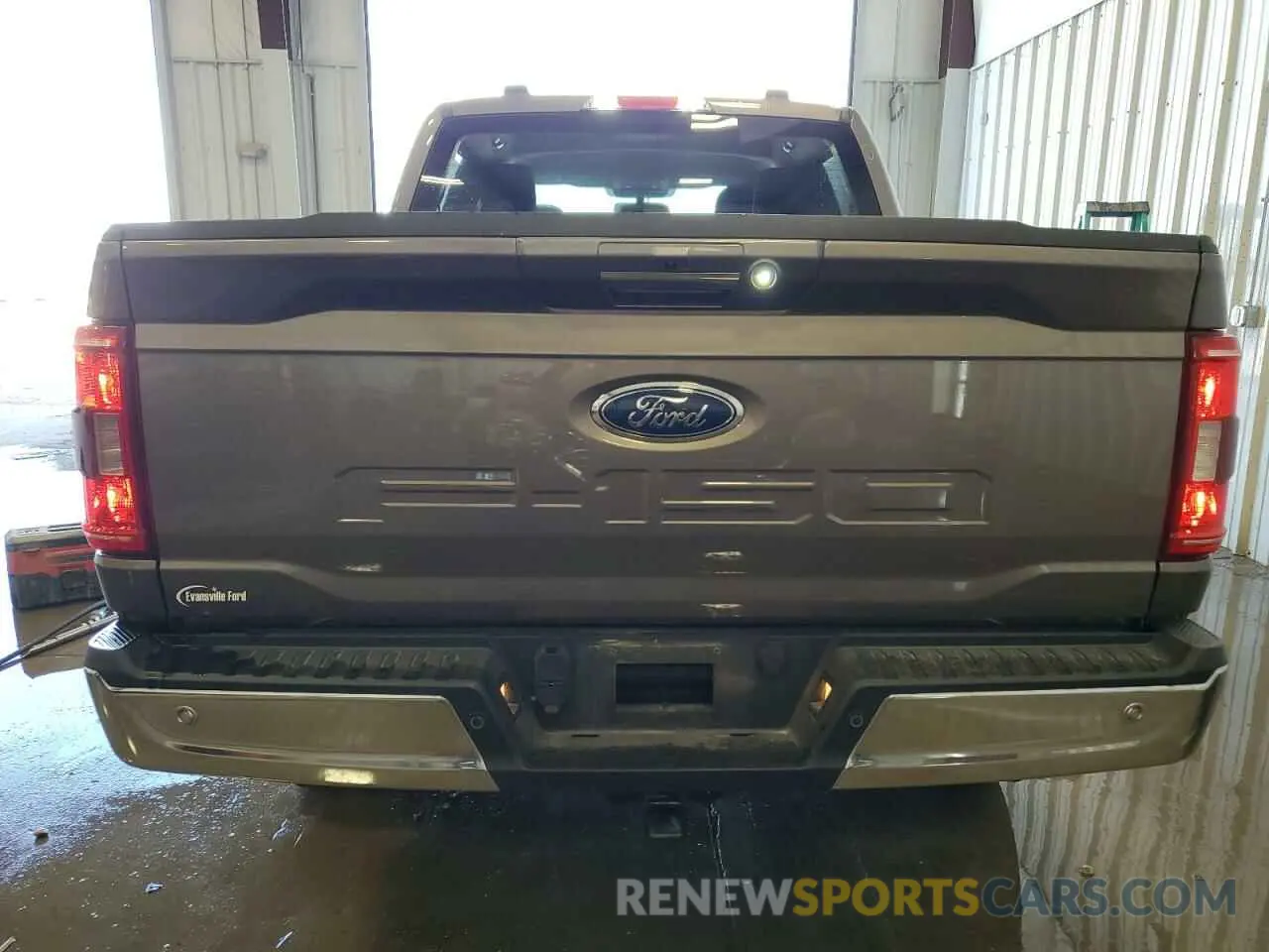 6 Photograph of a damaged car 1FTFW1E57NFA06899 FORD F-150 2022