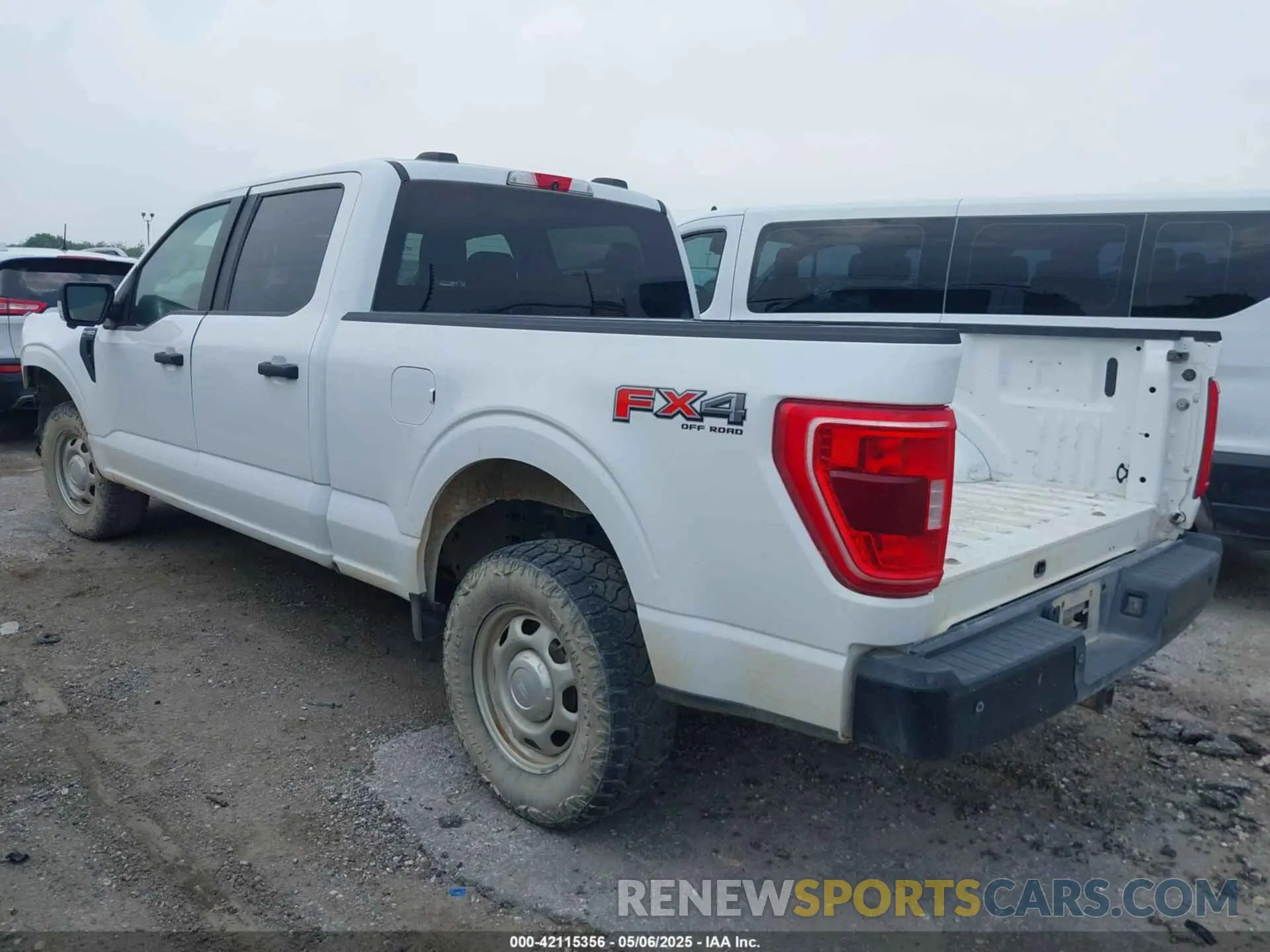 3 Photograph of a damaged car 1FTFW1E57NKE11717 FORD F-150 2022