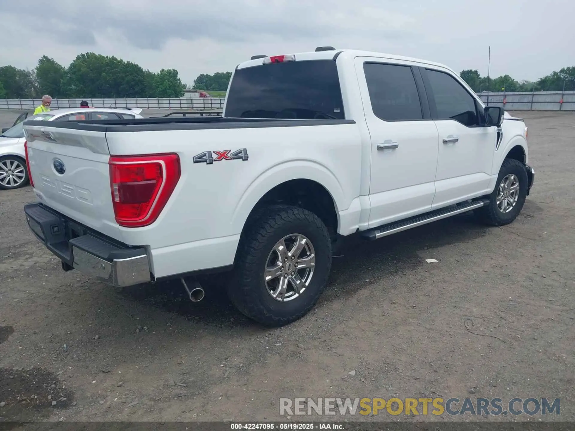 4 Photograph of a damaged car 1FTFW1E58NFA24019 FORD F-150 2022