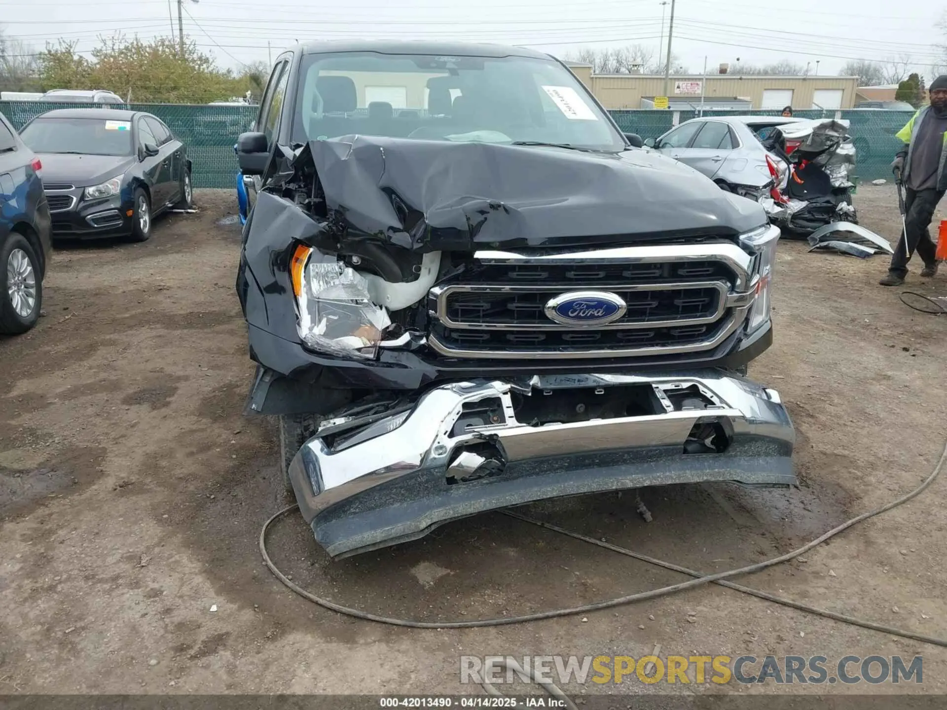 6 Photograph of a damaged car 1FTFW1E58NFB02945 FORD F-150 2022