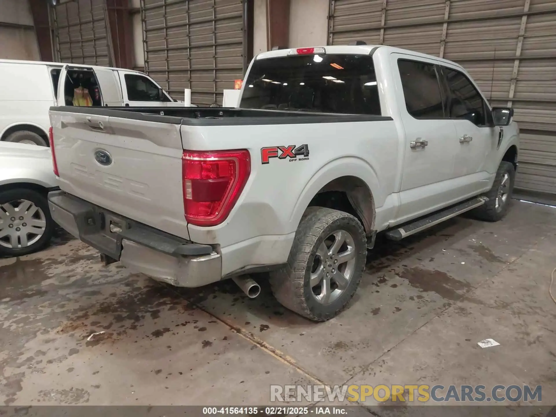 4 Photograph of a damaged car 1FTFW1E59NKD48281 FORD F-150 2022