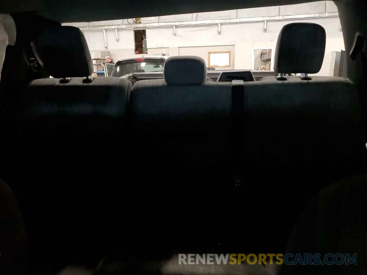 10 Photograph of a damaged car 1FTFW1E5XNFA38990 FORD F-150 2022