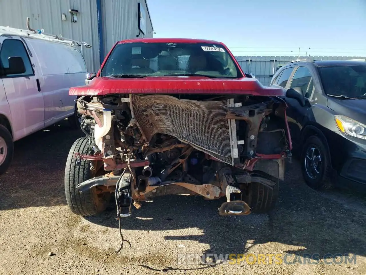 5 Photograph of a damaged car 1FTFW1E81NFA12630 FORD F-150 2022