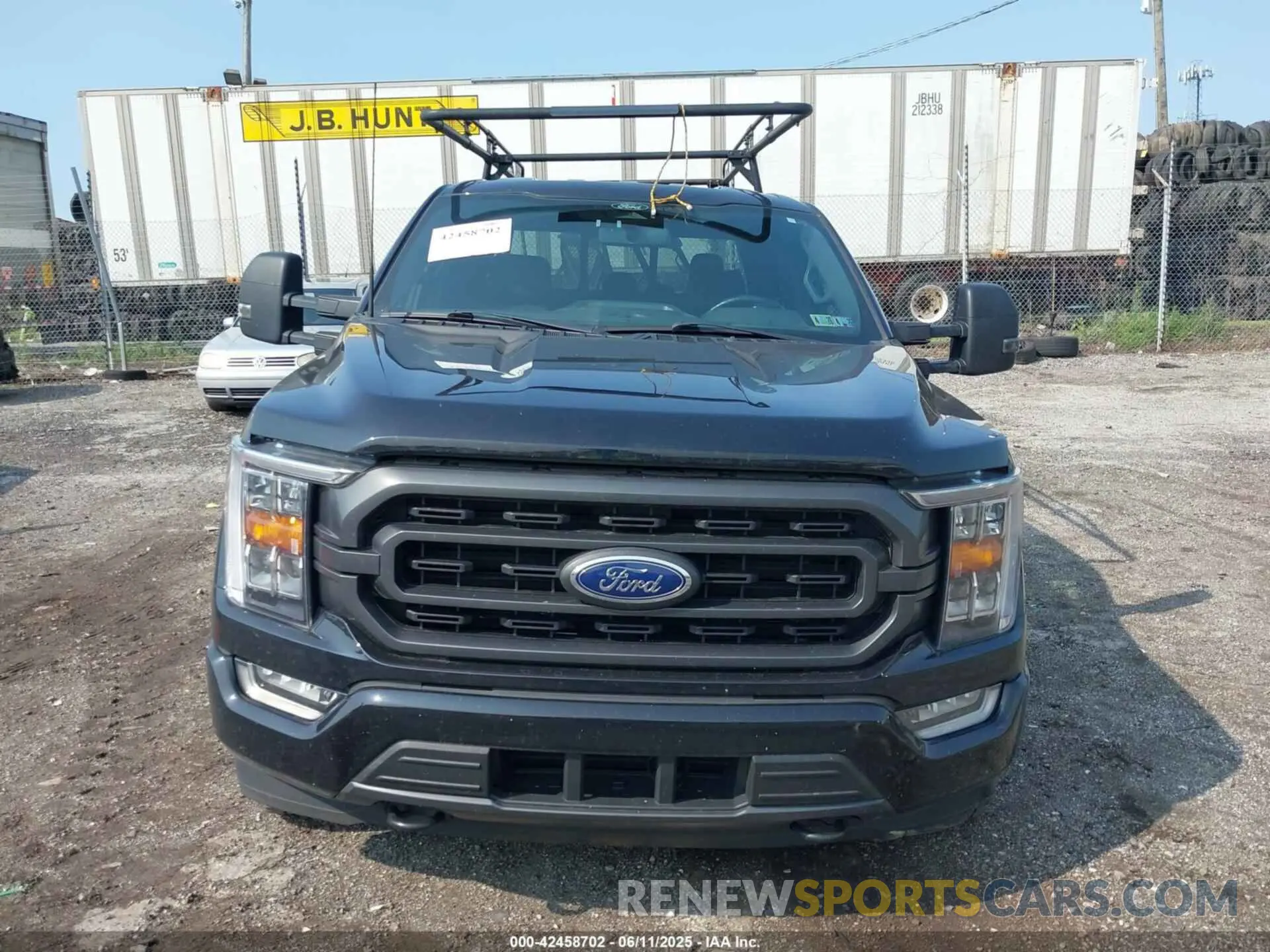11 Photograph of a damaged car 1FTFW1E82NFC34769 FORD F-150 2022