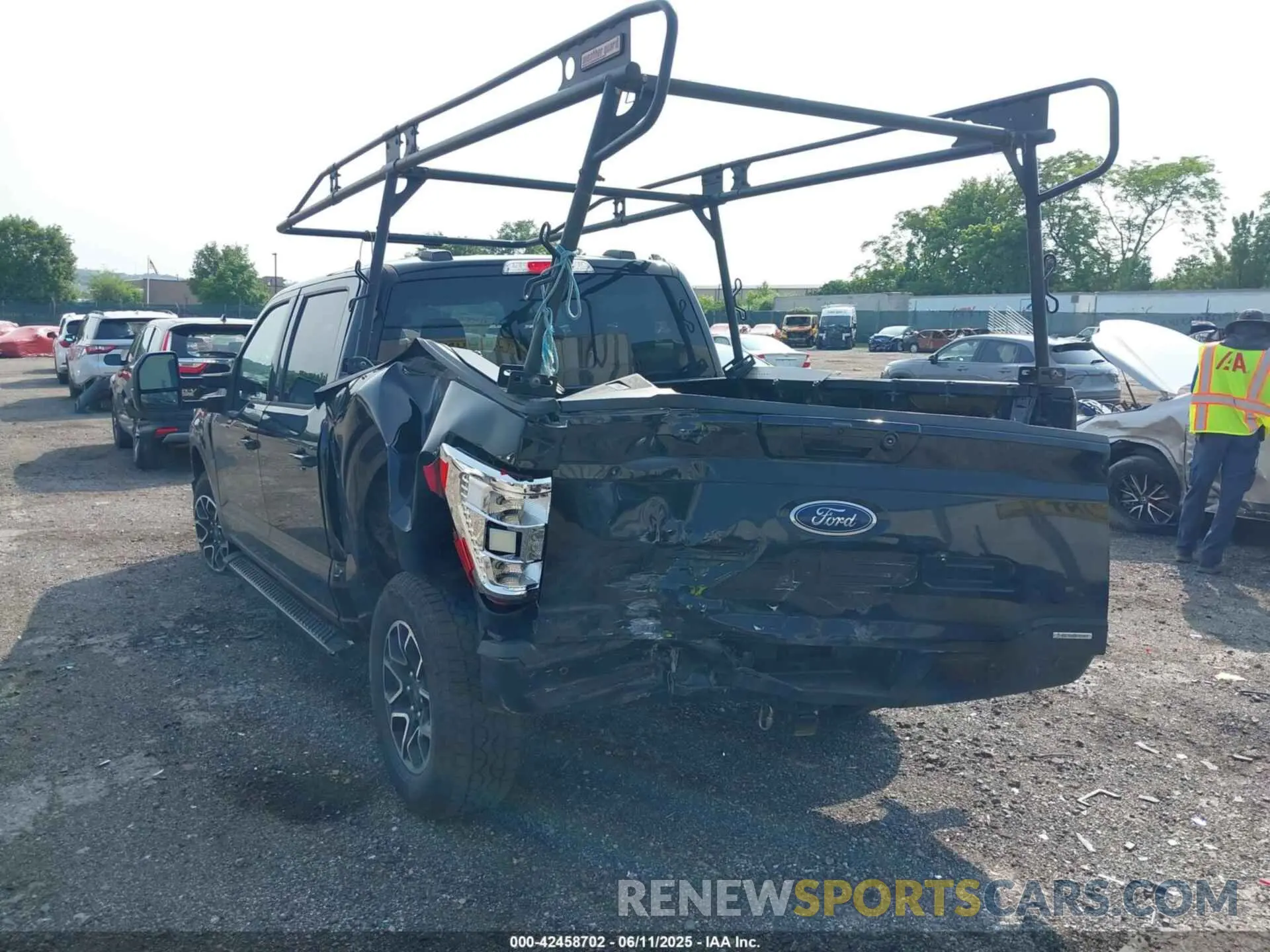 6 Photograph of a damaged car 1FTFW1E82NFC34769 FORD F-150 2022